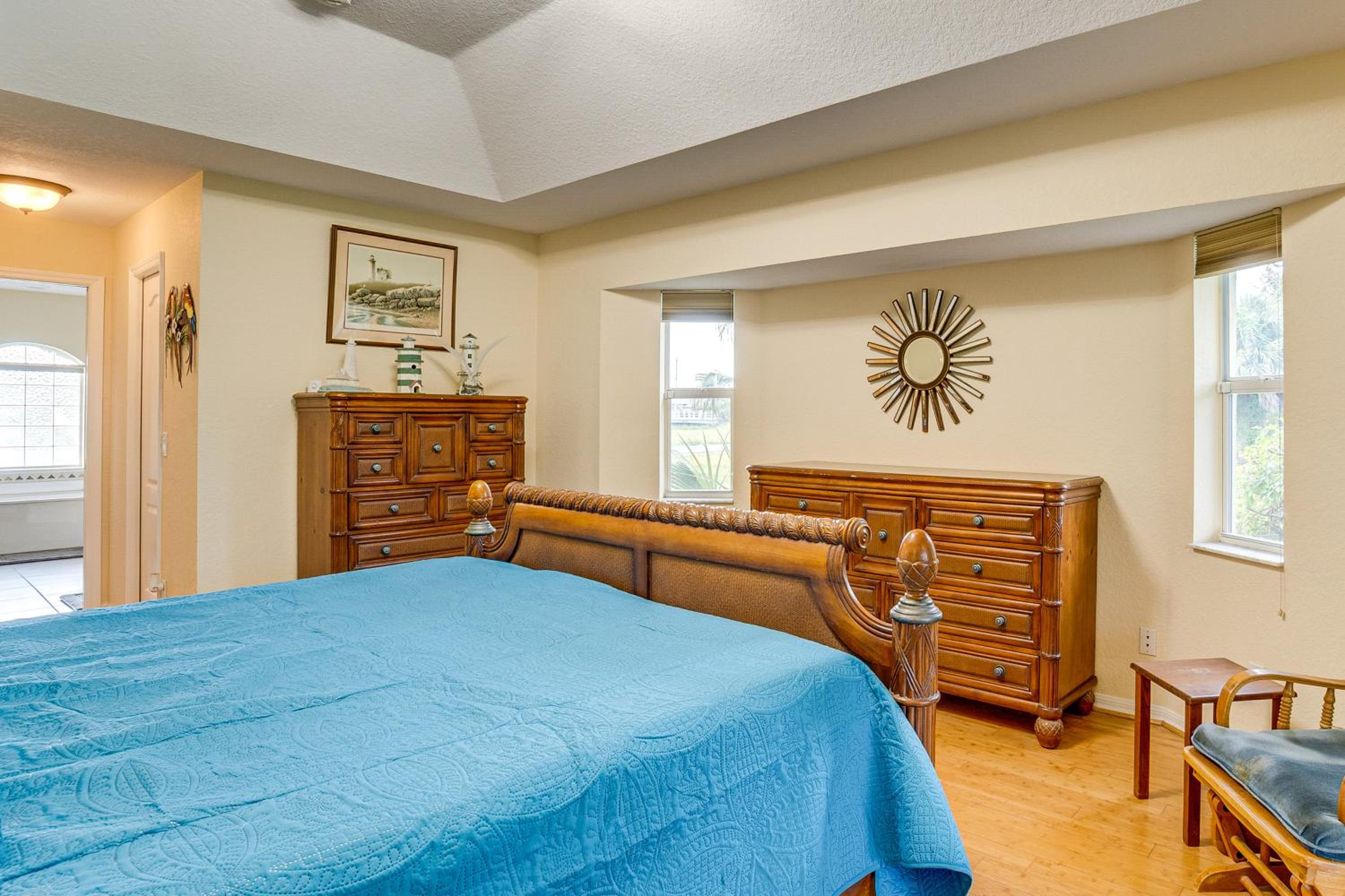 Beach Days and Fairways Rotonda West Snowbird Home