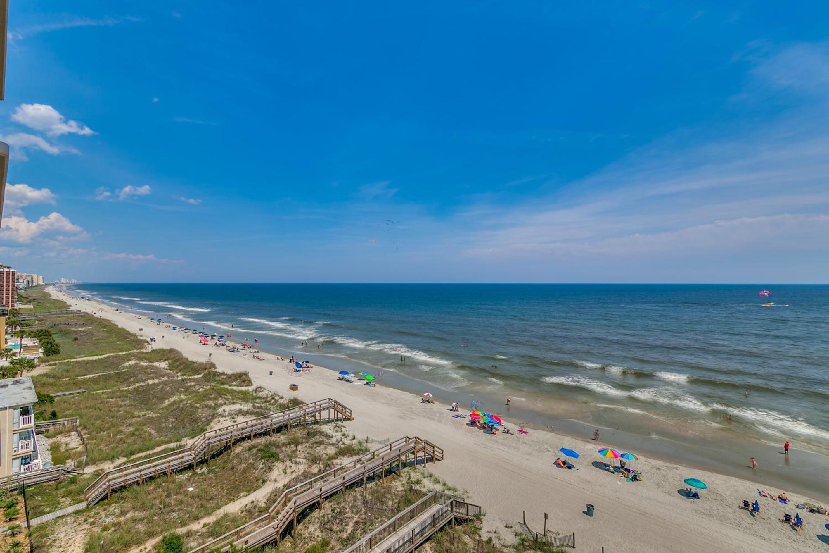 Crescent Shores N - 702