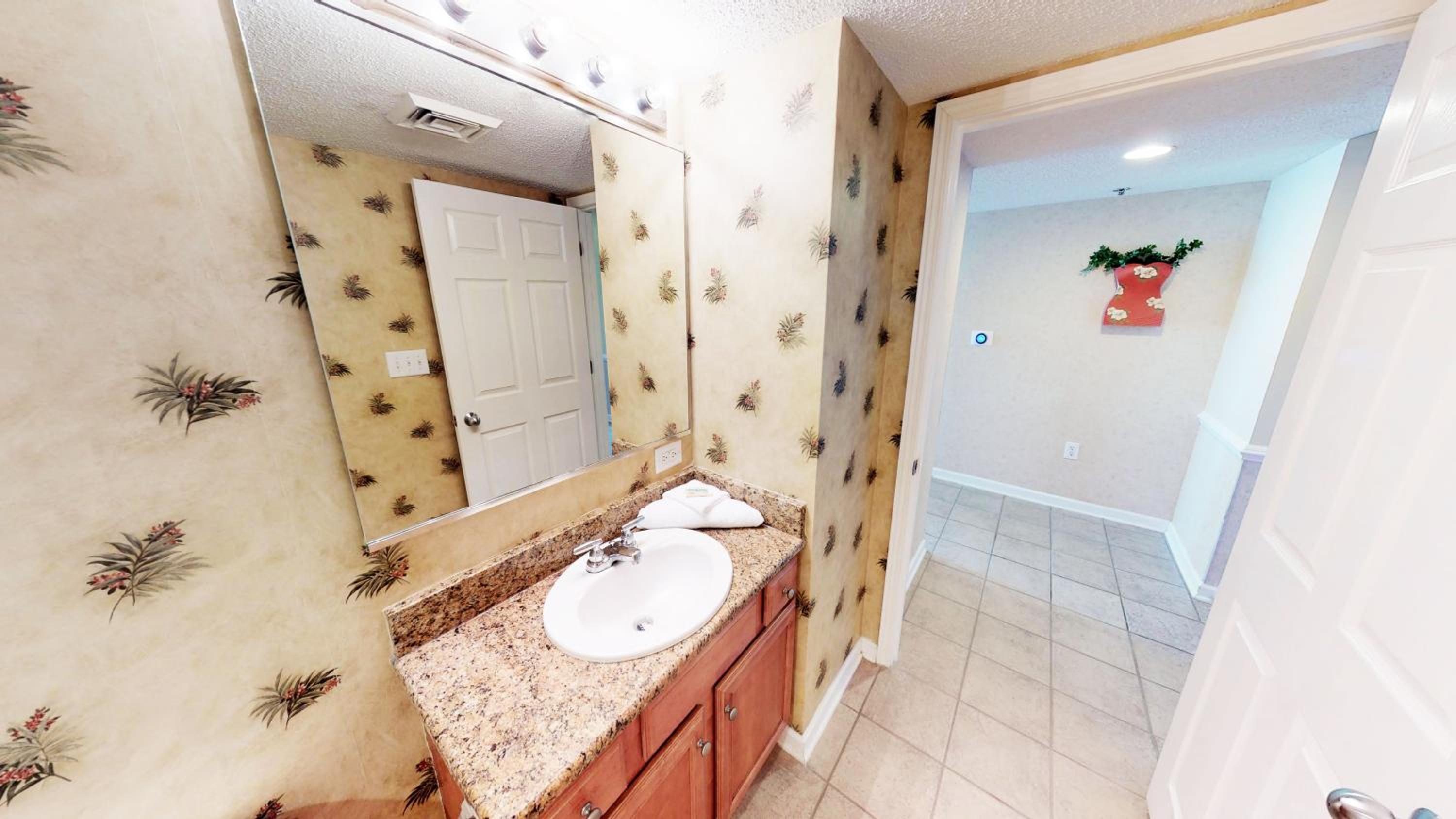 Crescent Shores S - 1112