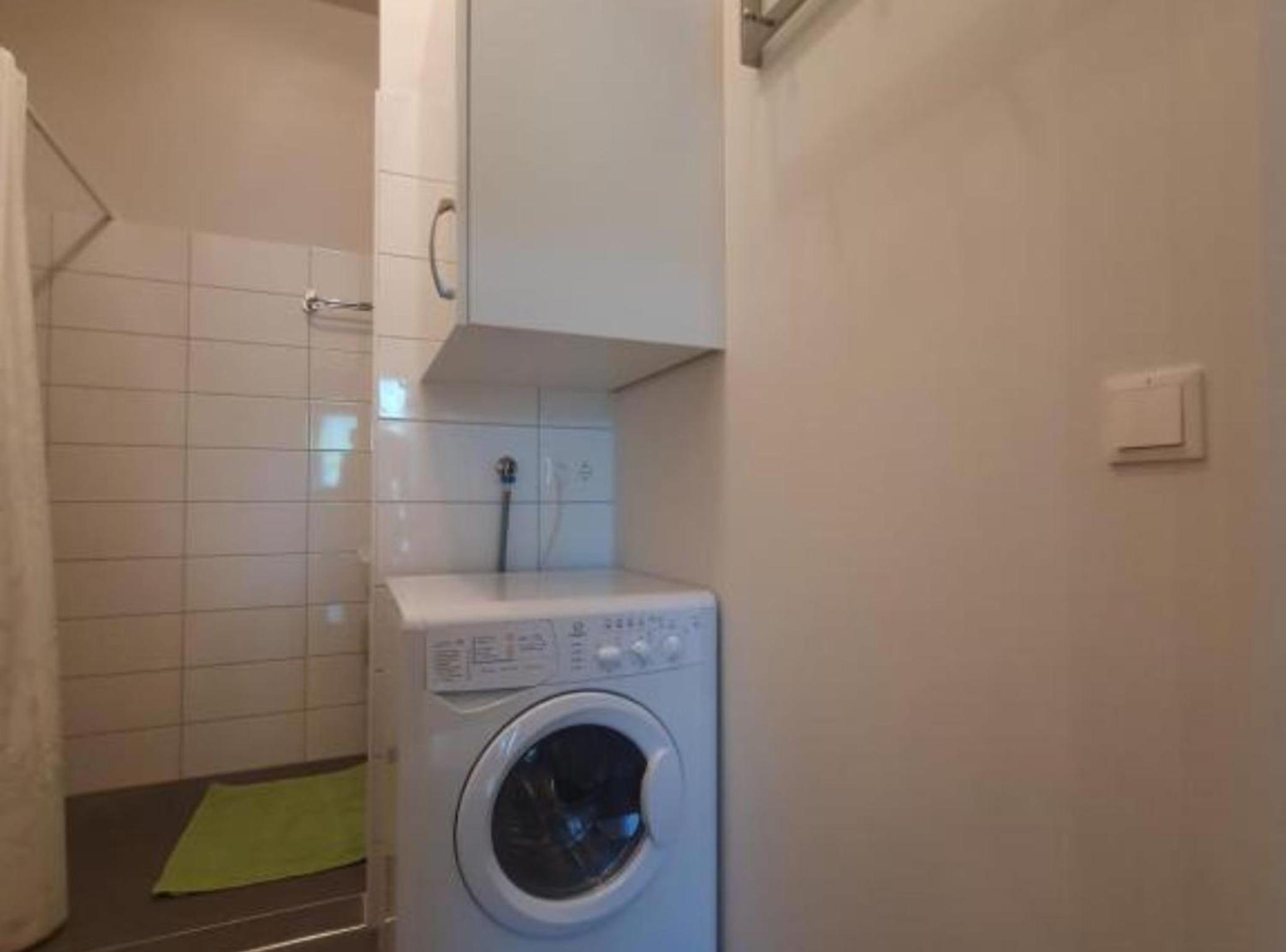 Apartment HAL