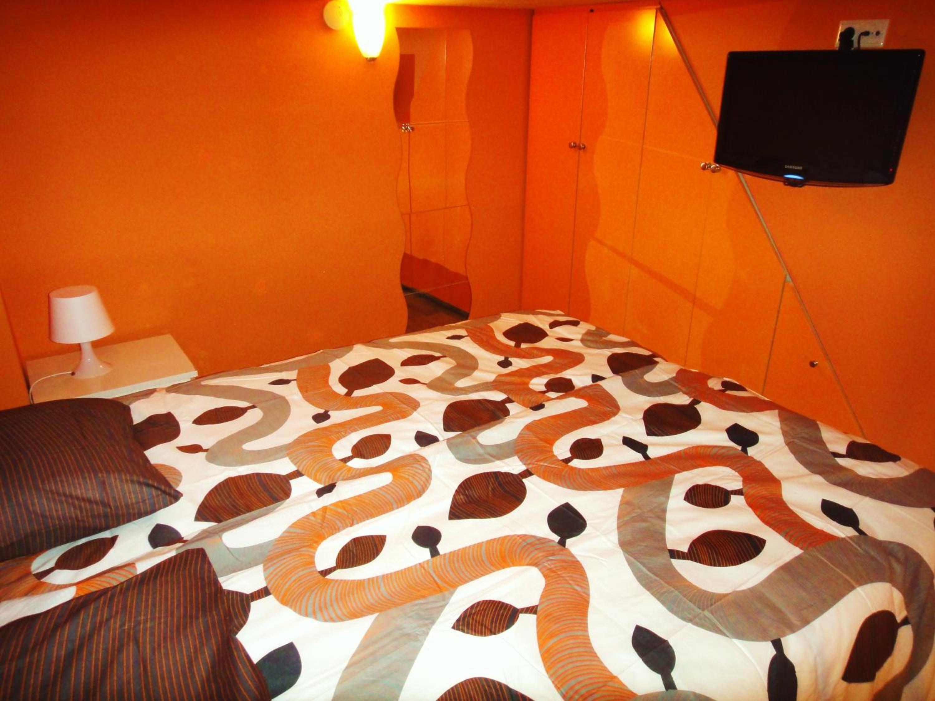 Orange Suite Studio photo 2