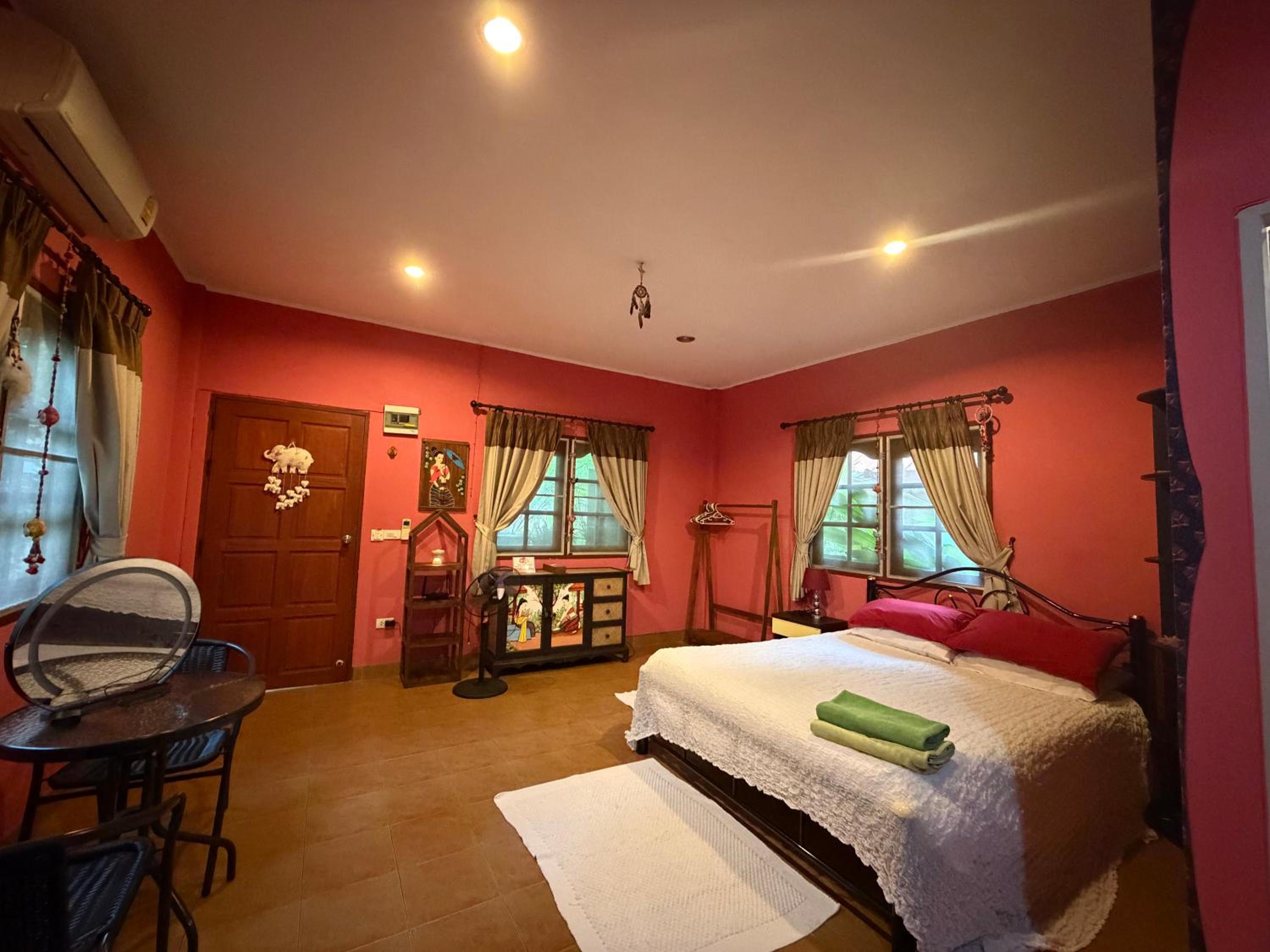 Mandala bungalow at Ya Nui beach