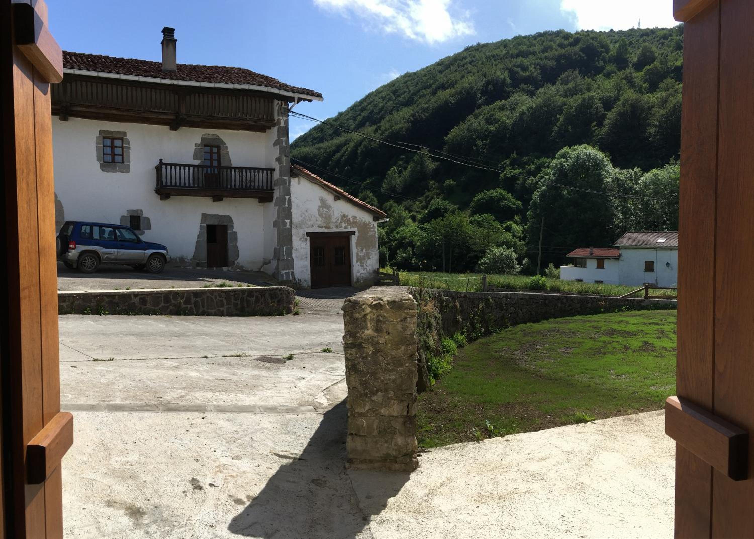 Photo 13
