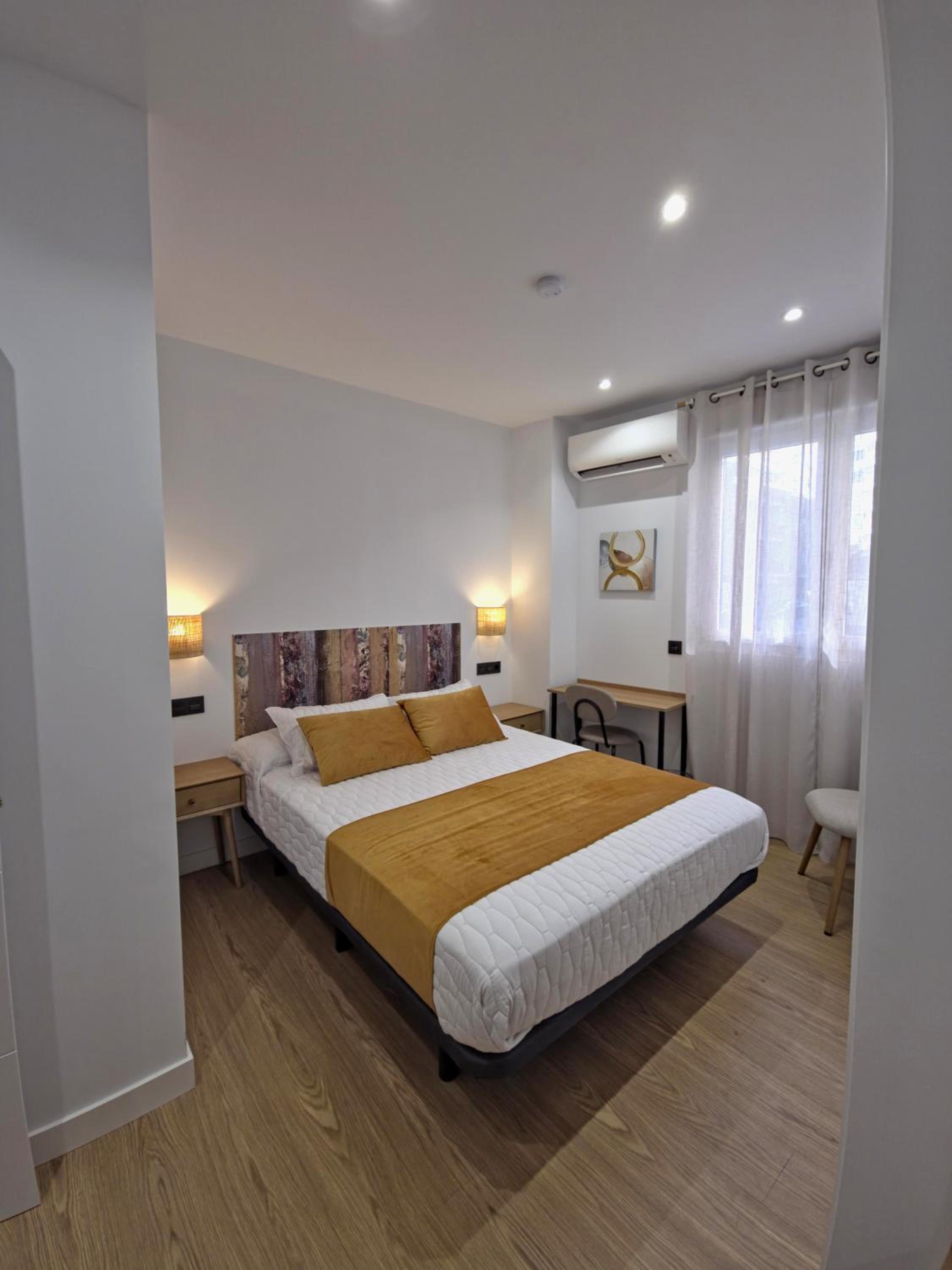 Apartamentos Picasso by gaiarooms