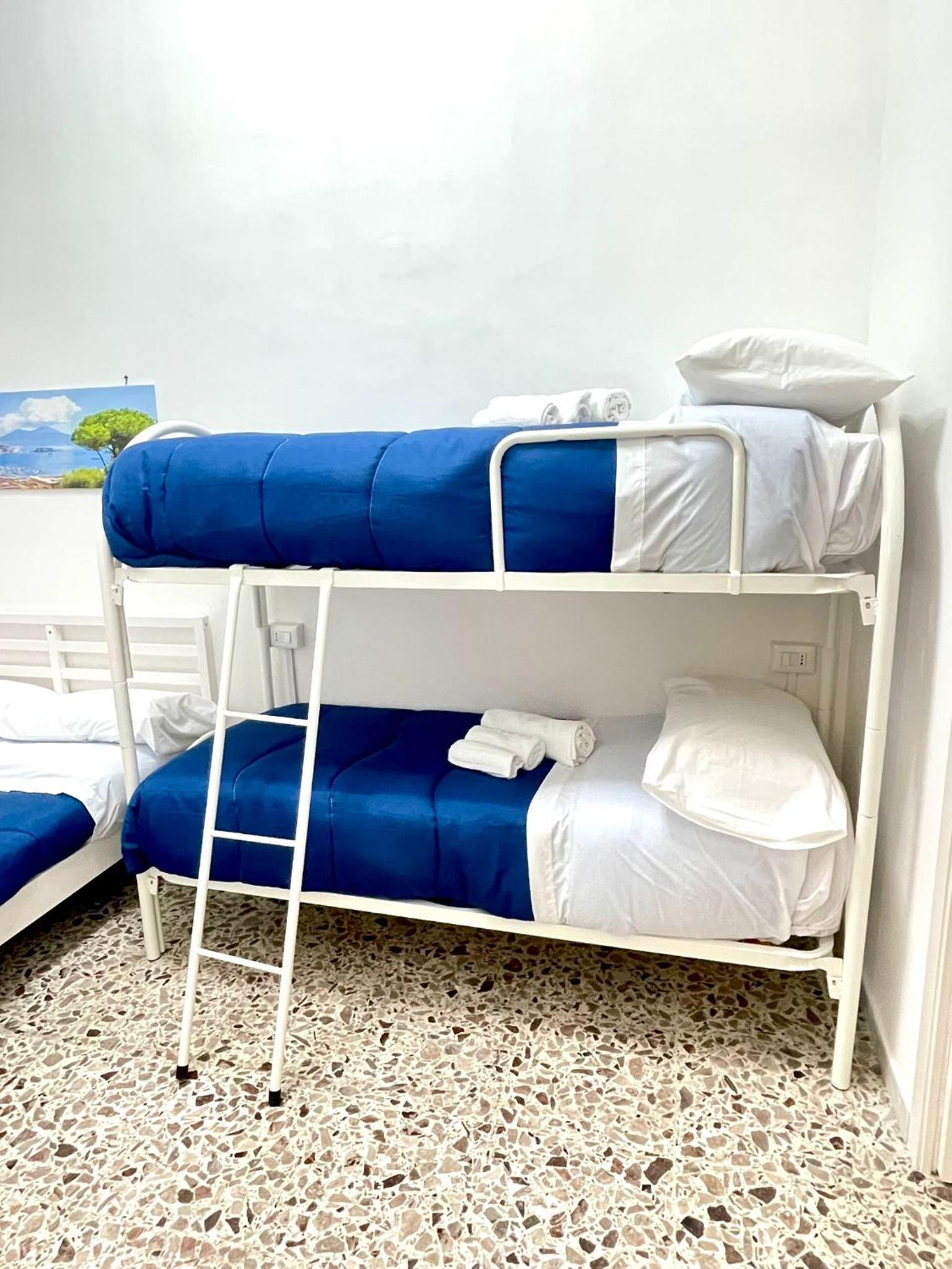 House Corso Umberto Rooms & Comfort by Loveinthetravel