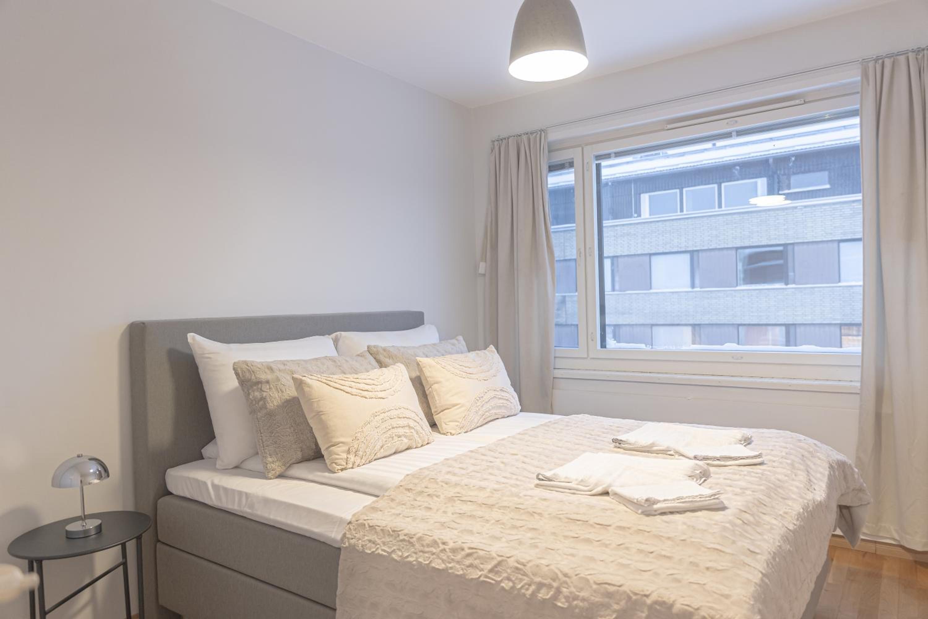 Cozy Family City Suite By BookLapland