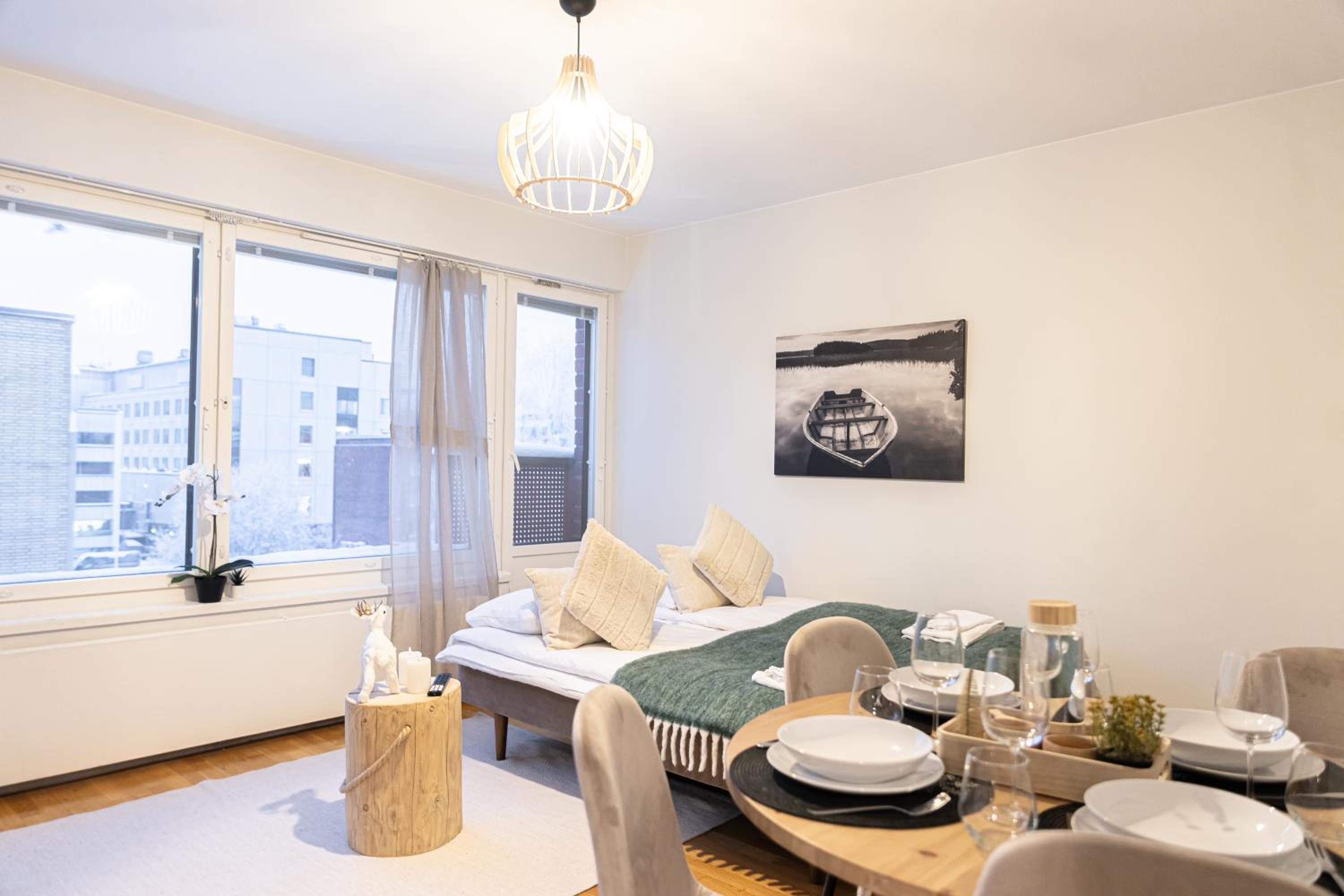 Cozy Family City Suite By BookLapland