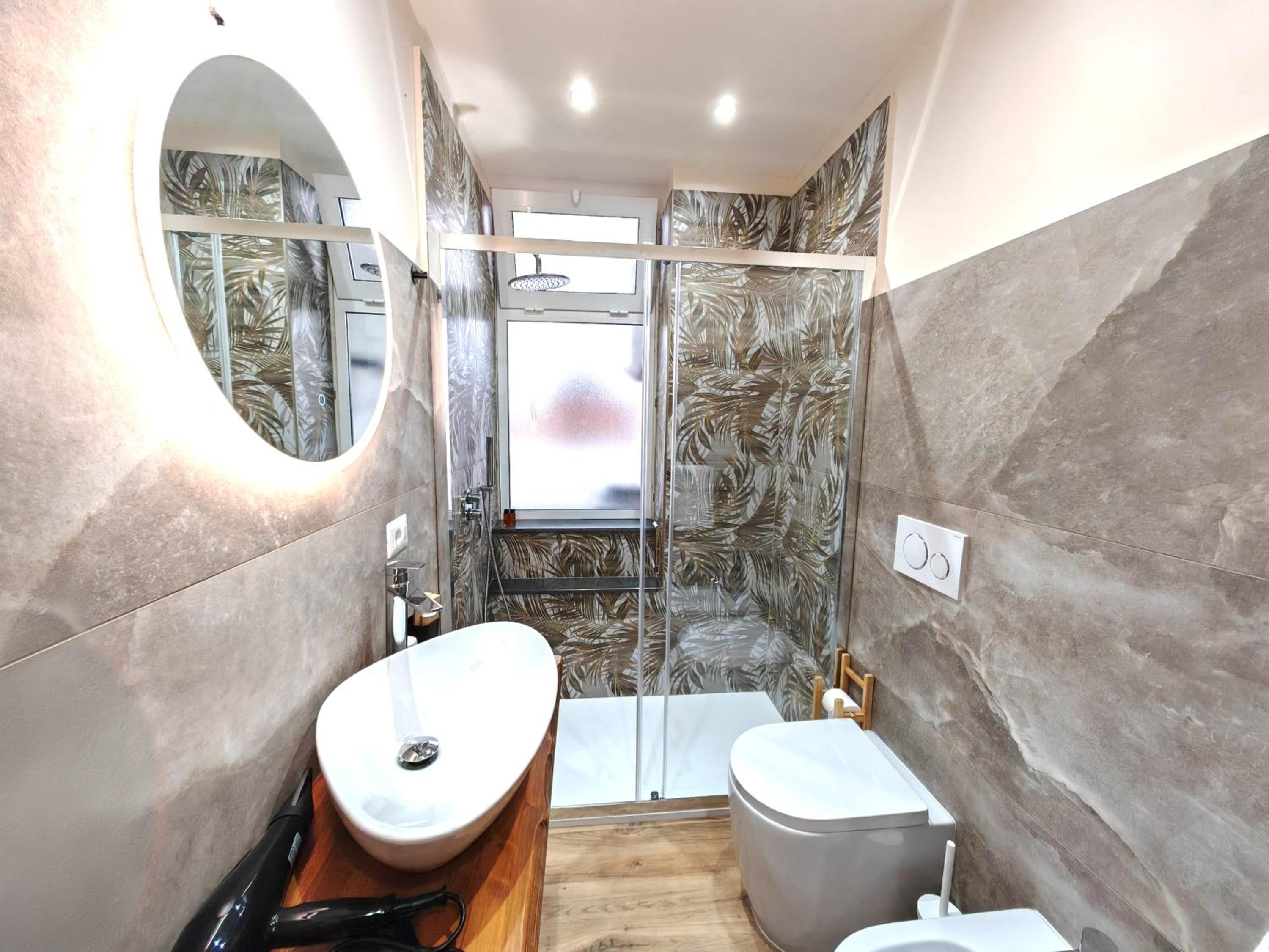 B&B Amàre