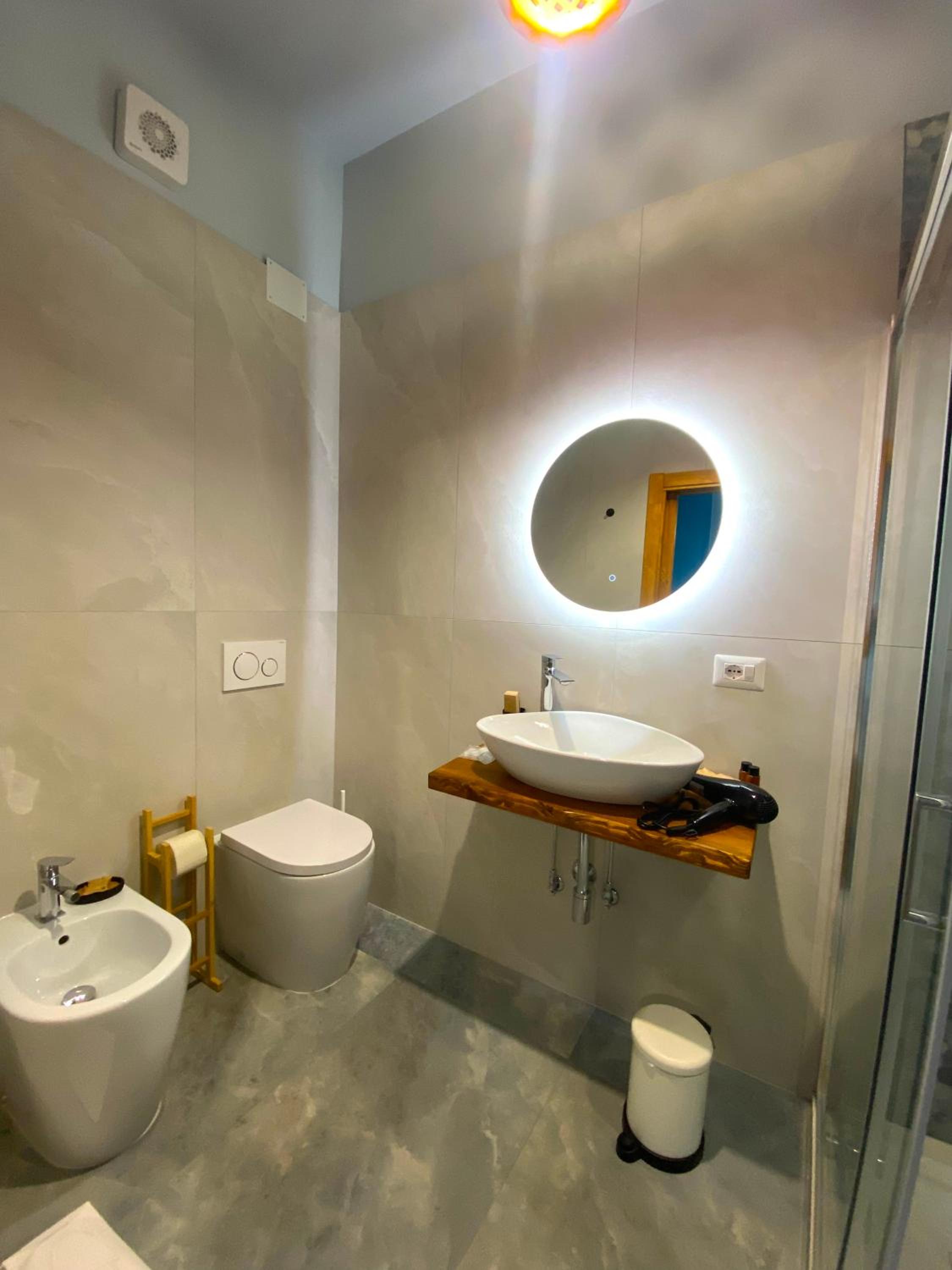 B&B Amàre