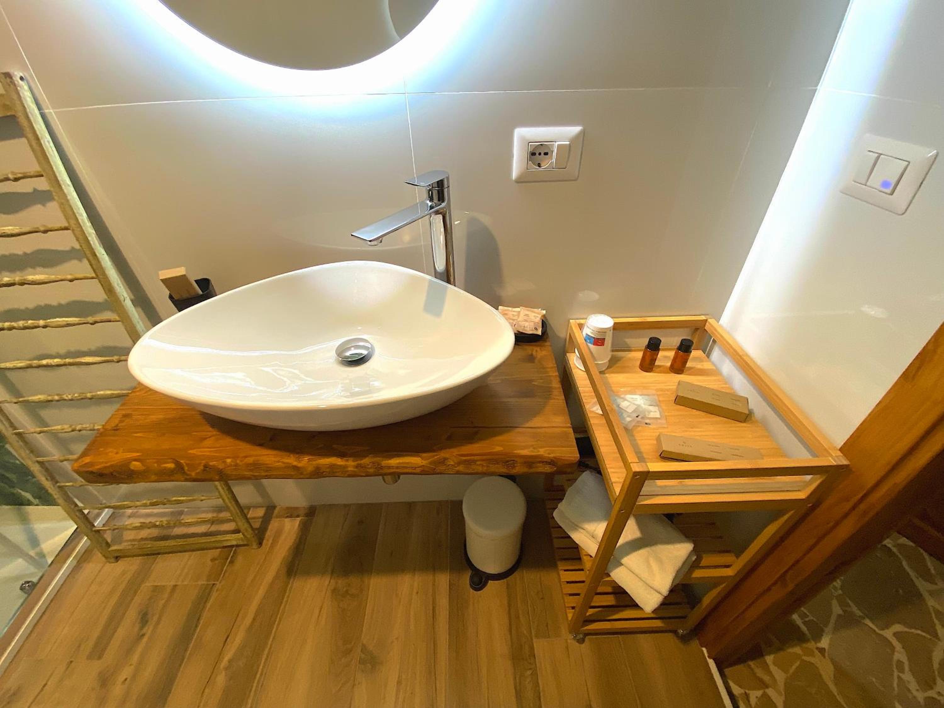 B&B Amàre