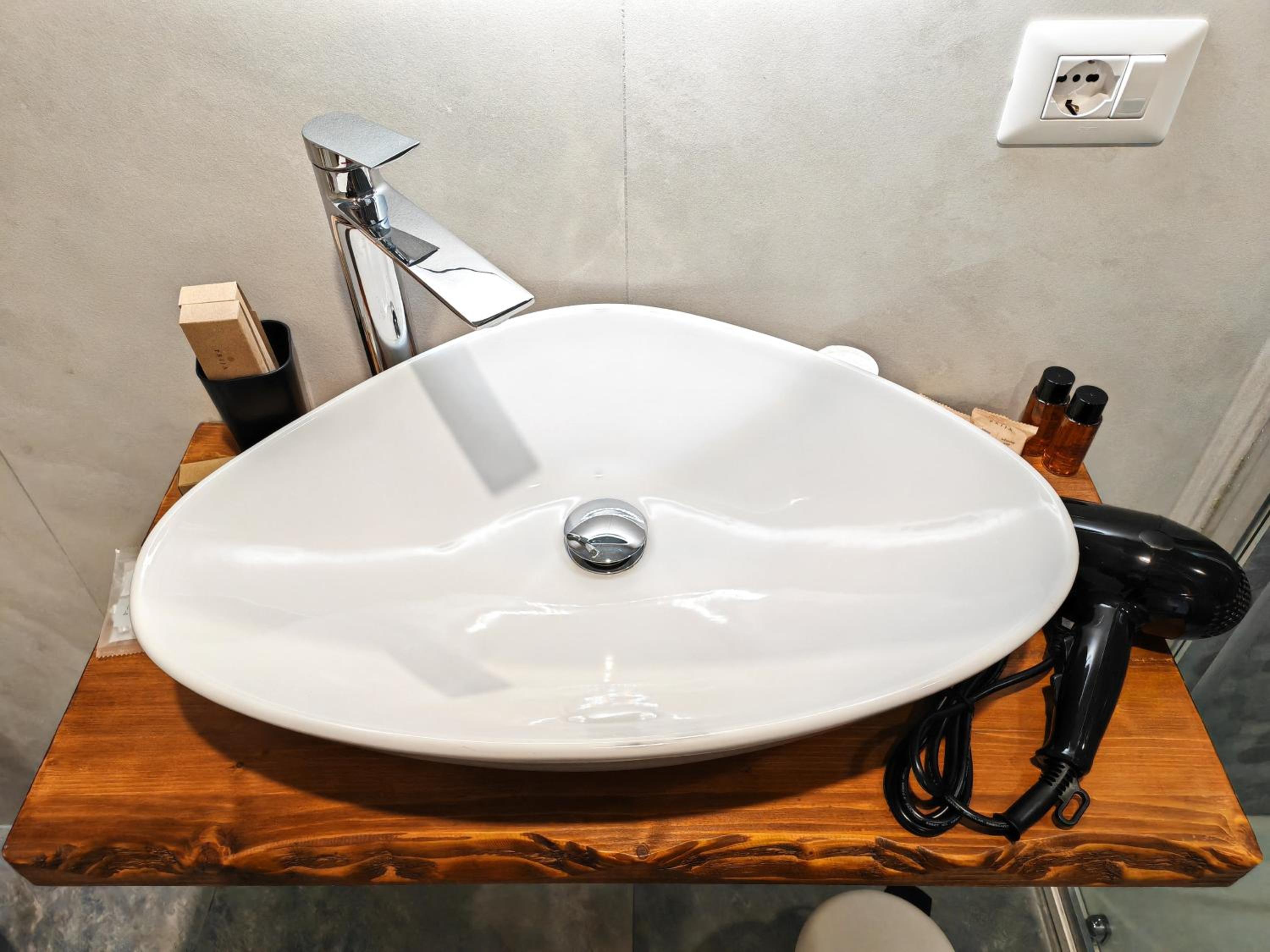 B&B Amàre
