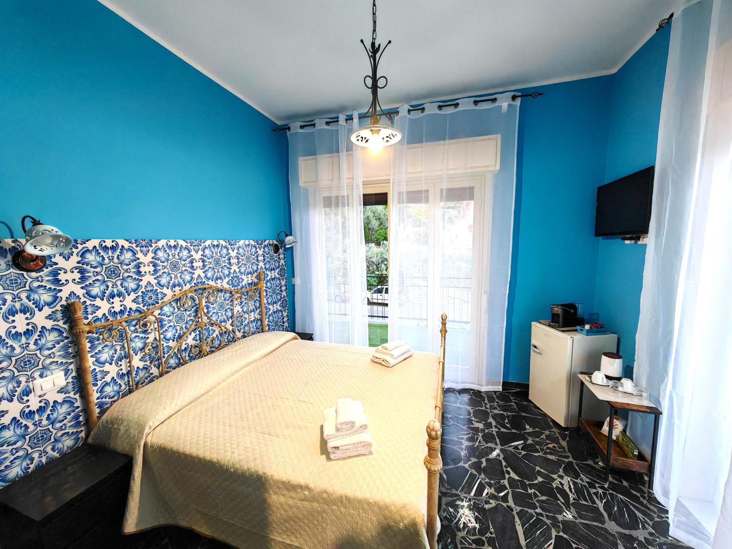 B&B Amàre