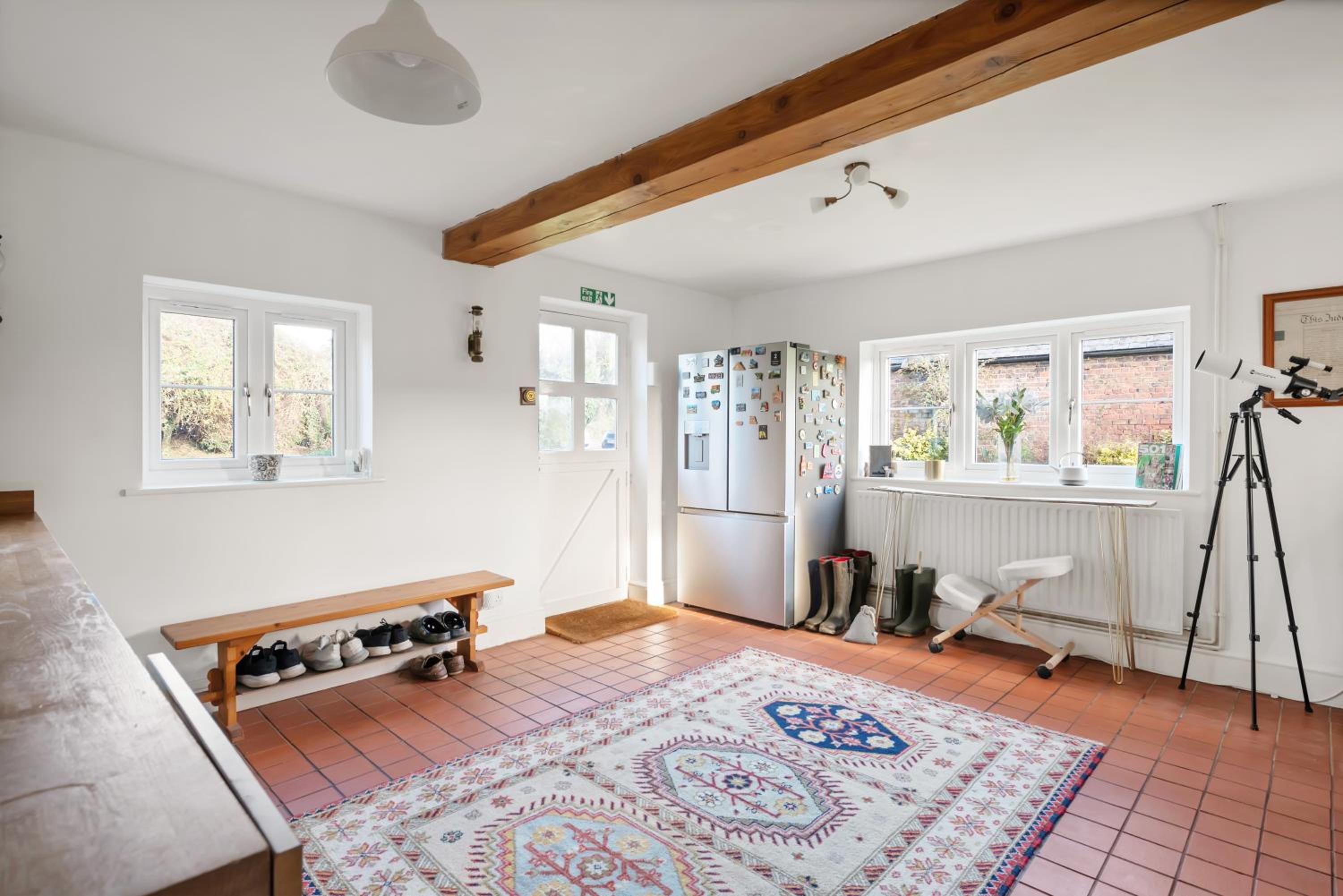 Spacious 6-Bed Countryside Home Surrounded by Nature