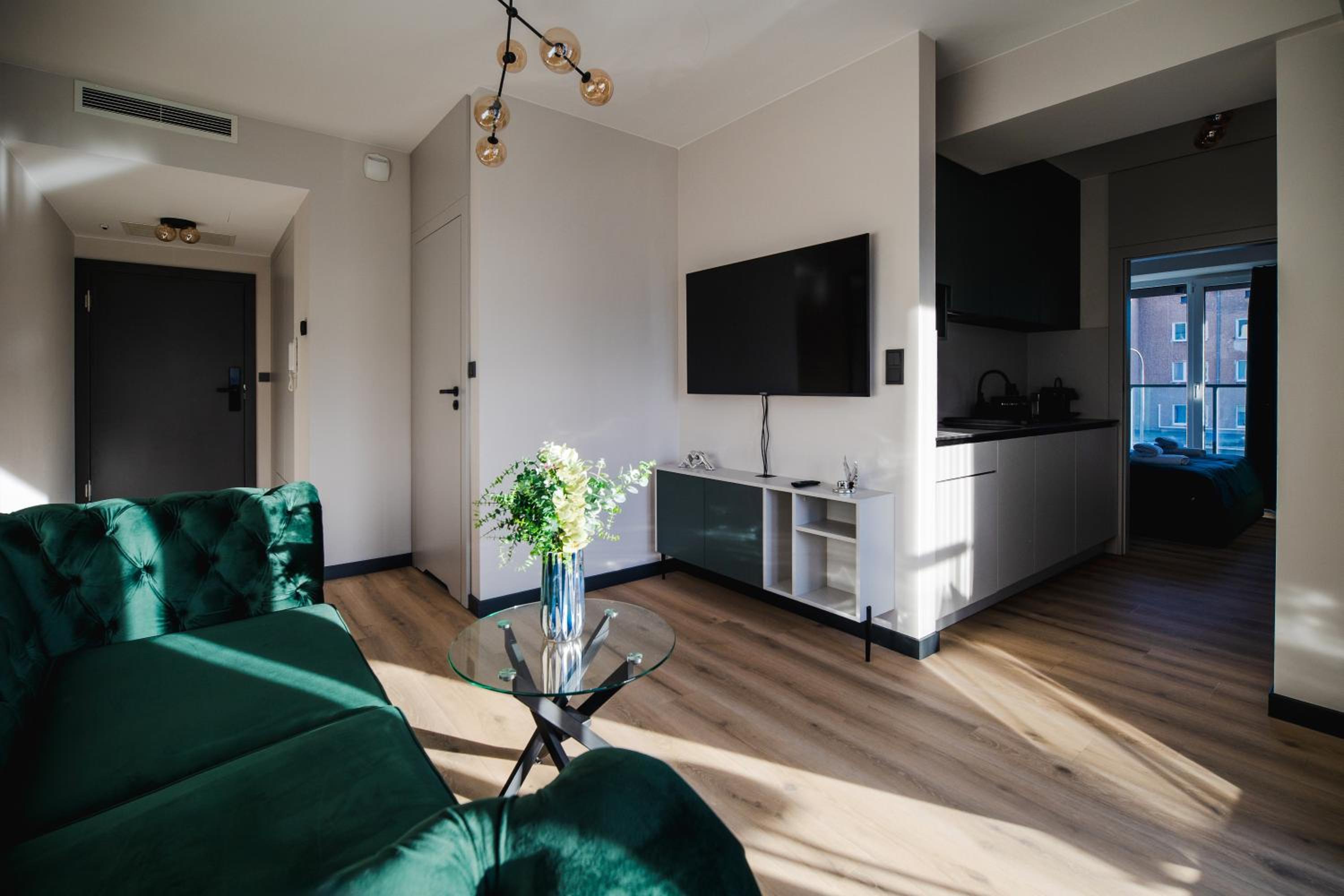 K52 Apartments