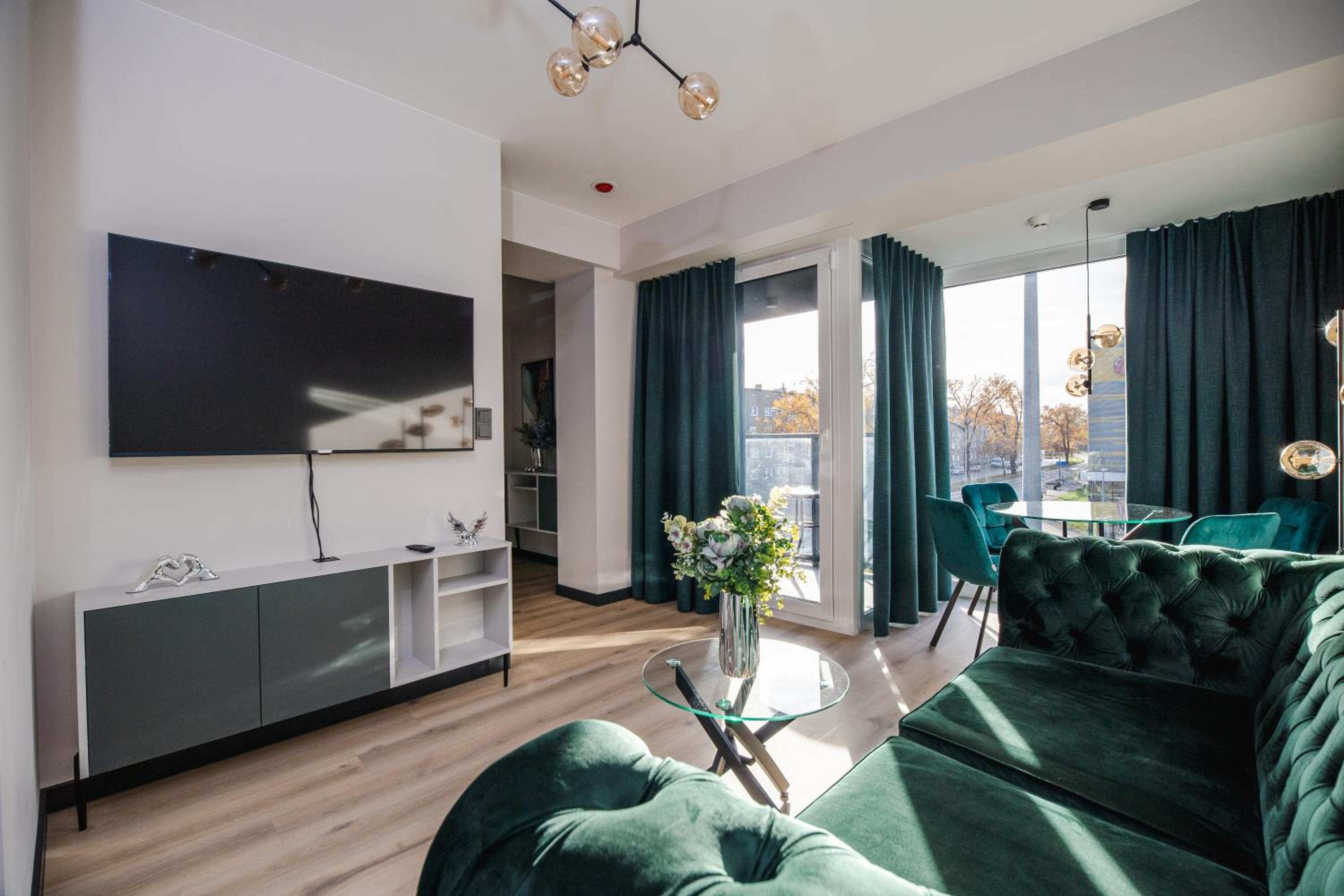 K52 Apartments