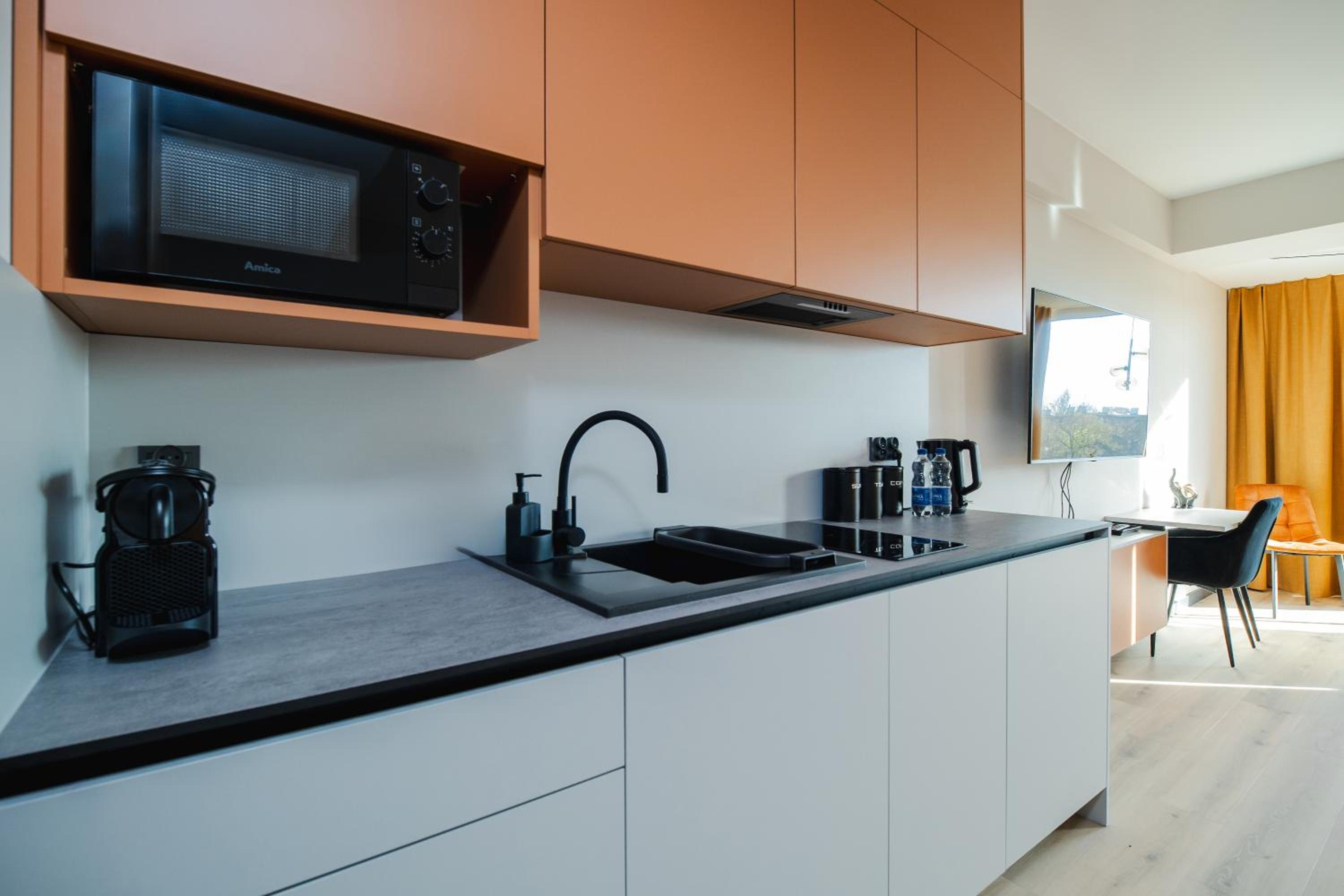 K52 Apartments