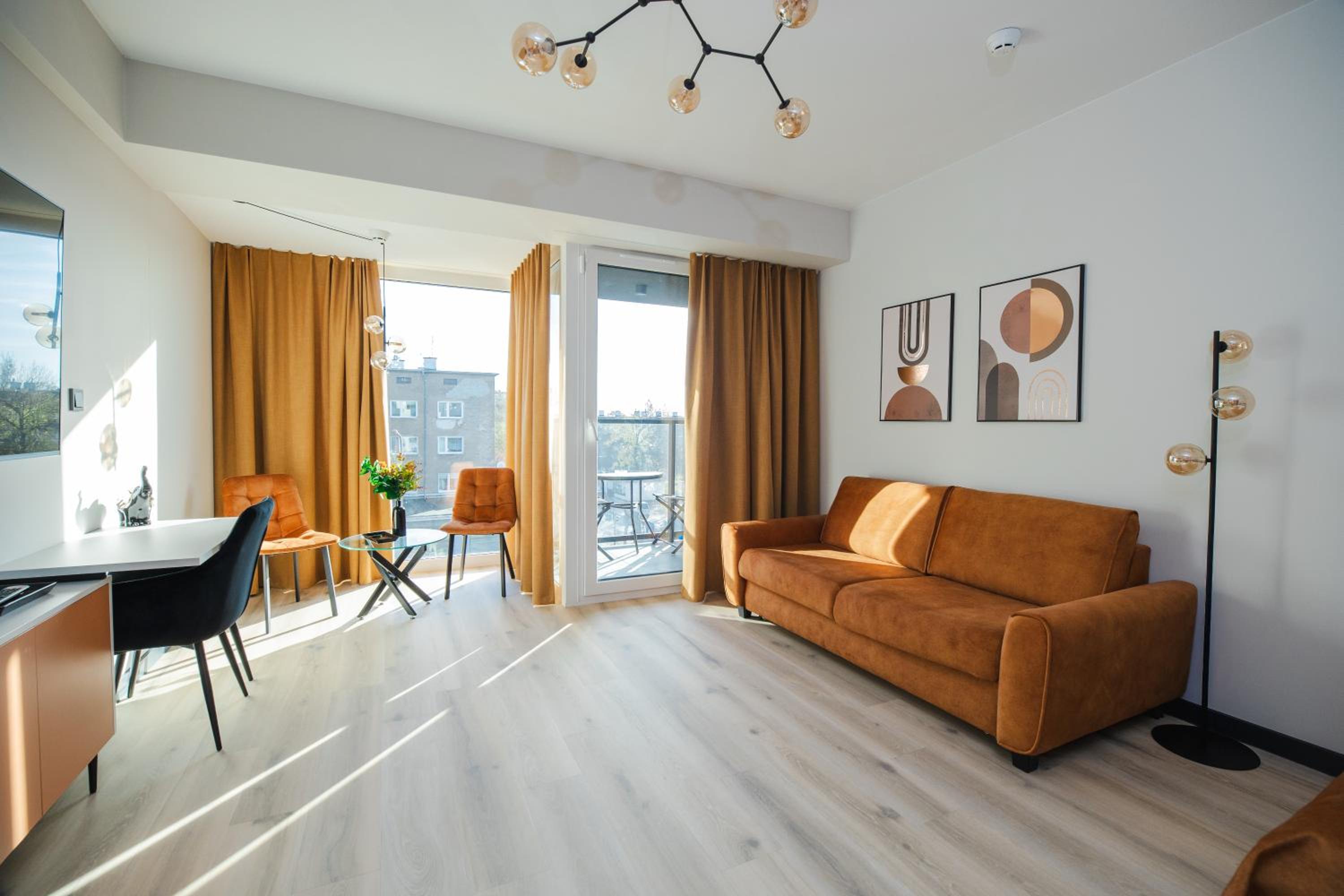 K52 Apartments