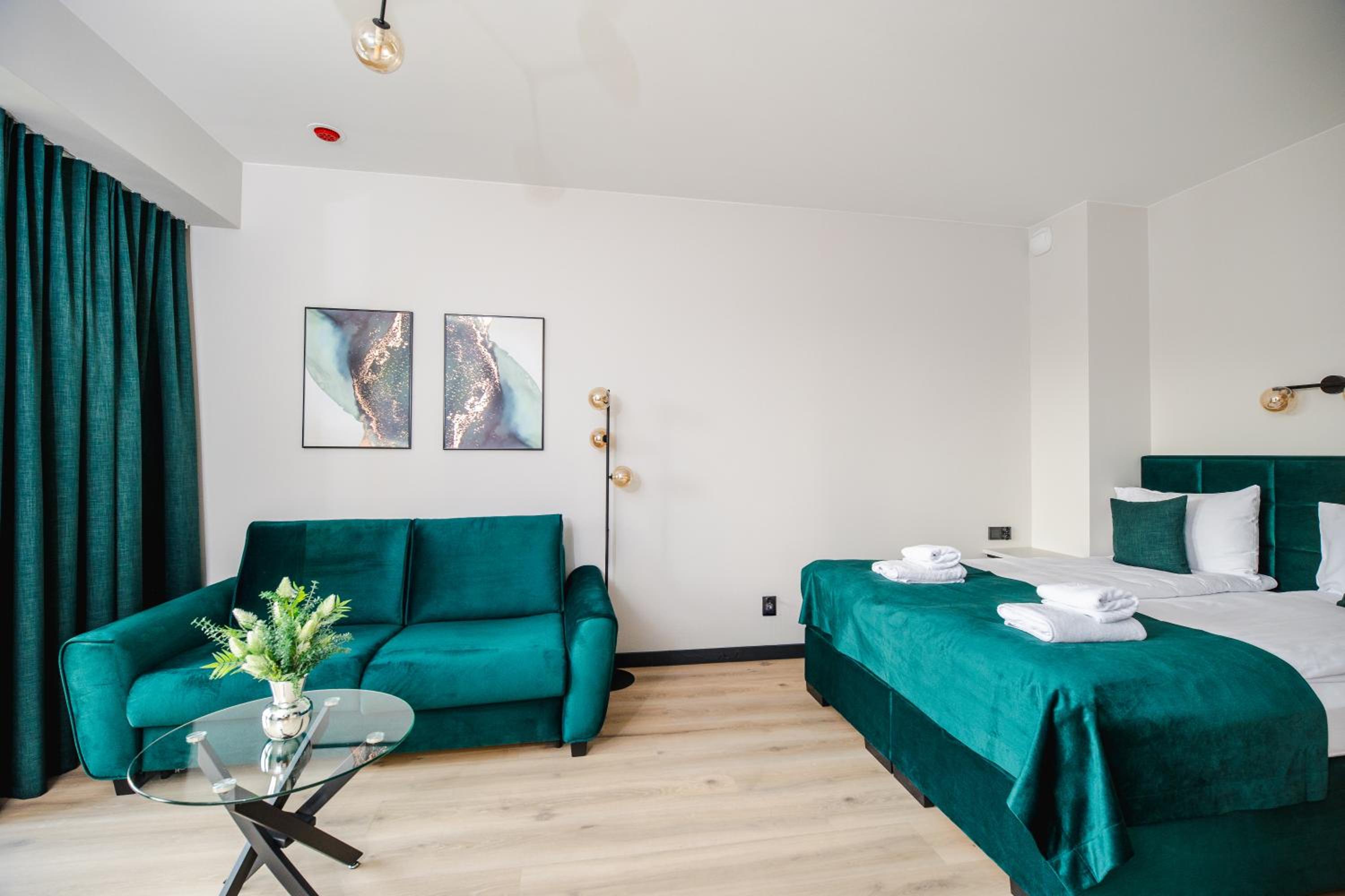 K52 Apartments
