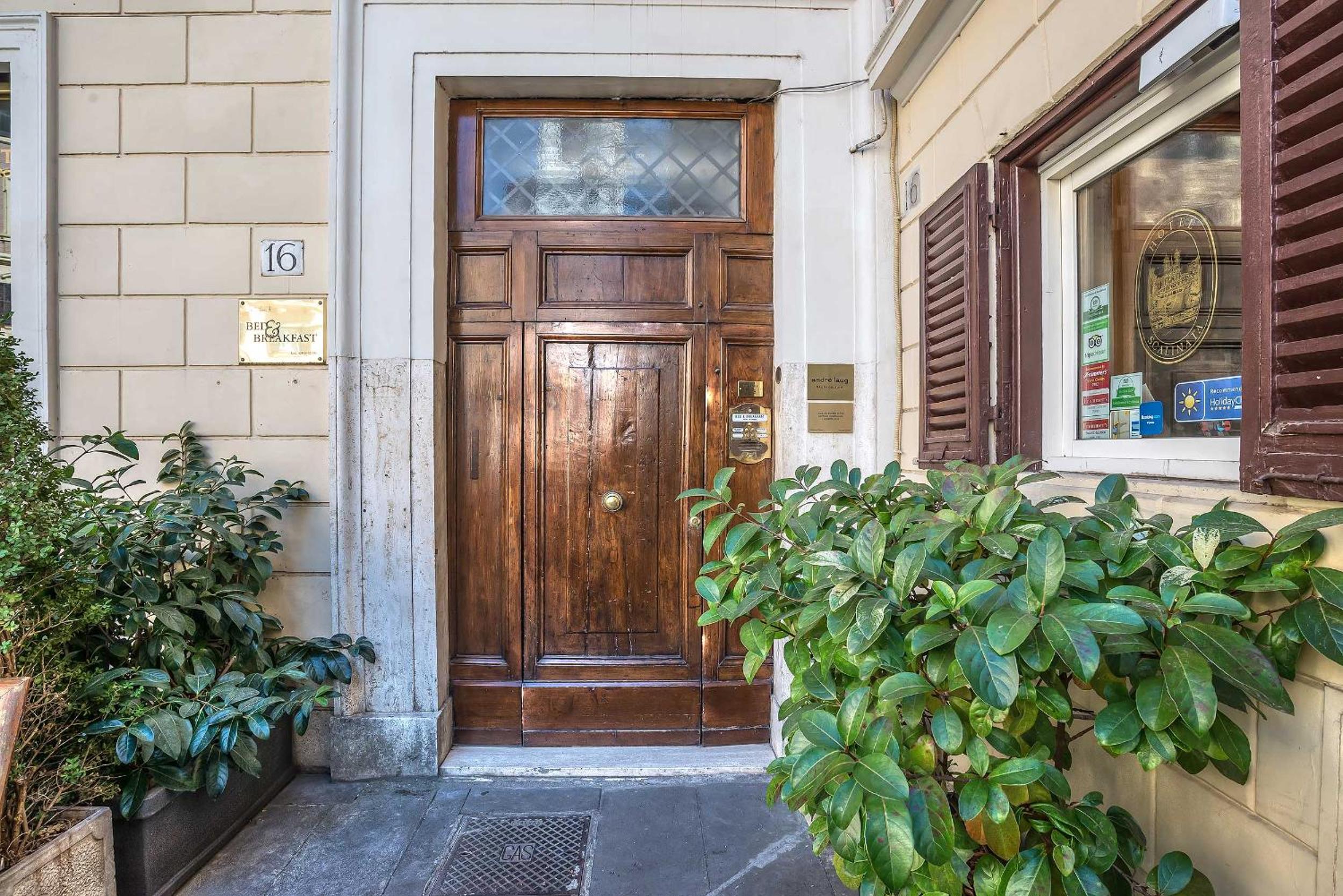 Hotel Ingrami Suites and Spa - Image 1