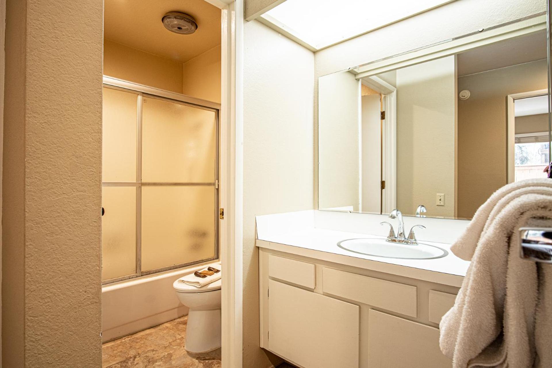 SV145 - Walk to Lifts & Town - Hot Tub & Pool