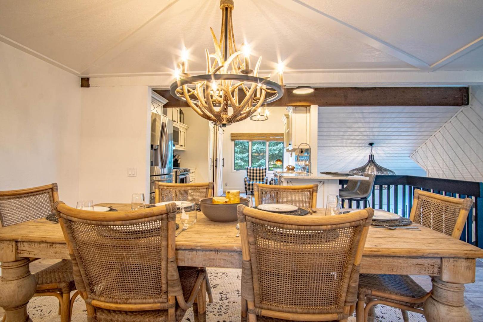 Sunburst 33 - 3BD + Loft + Resort Amenities