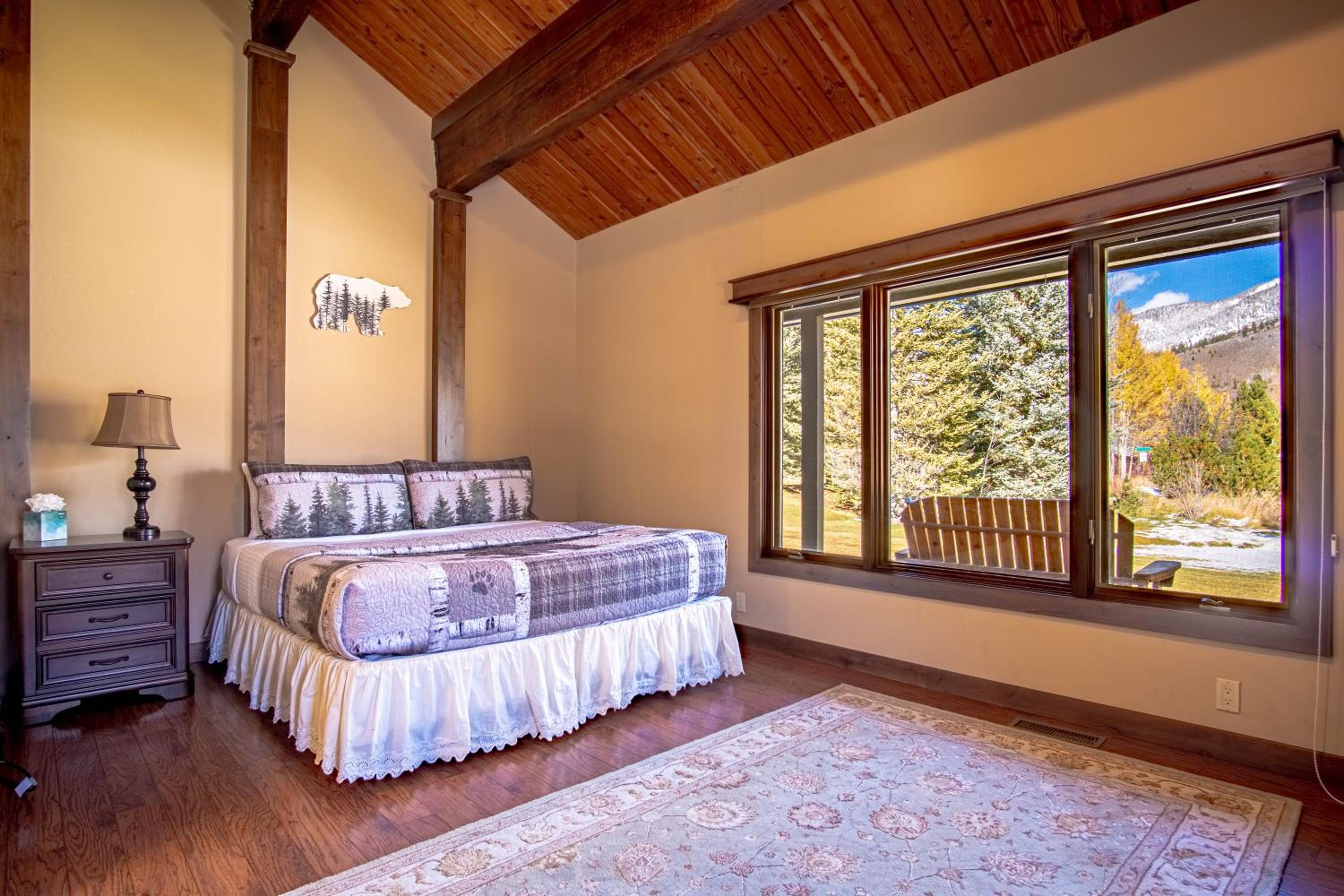 Chocolate Gulch Cabin - North of Ketchum