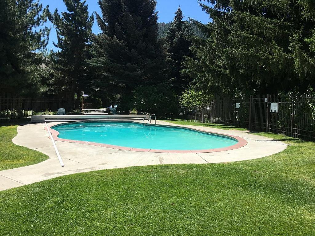 Sun Valley Condo 123