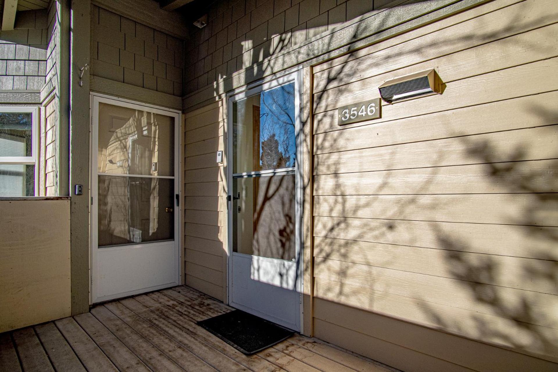 2BD Ranch Condo - Walk to FREE Elkhorn Resort Amenities