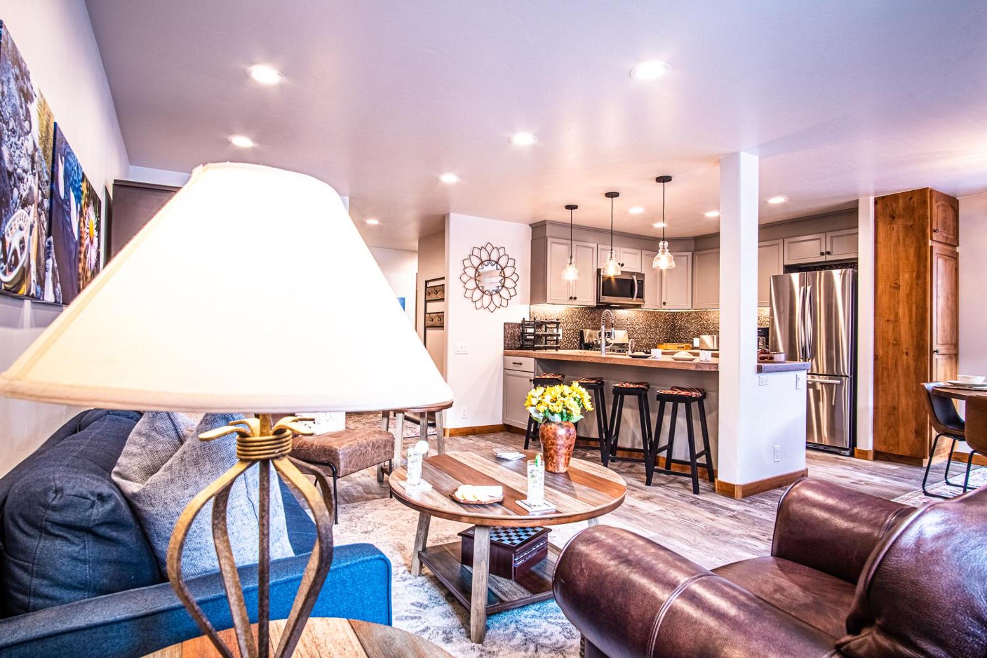 Sun Valley Condo 123