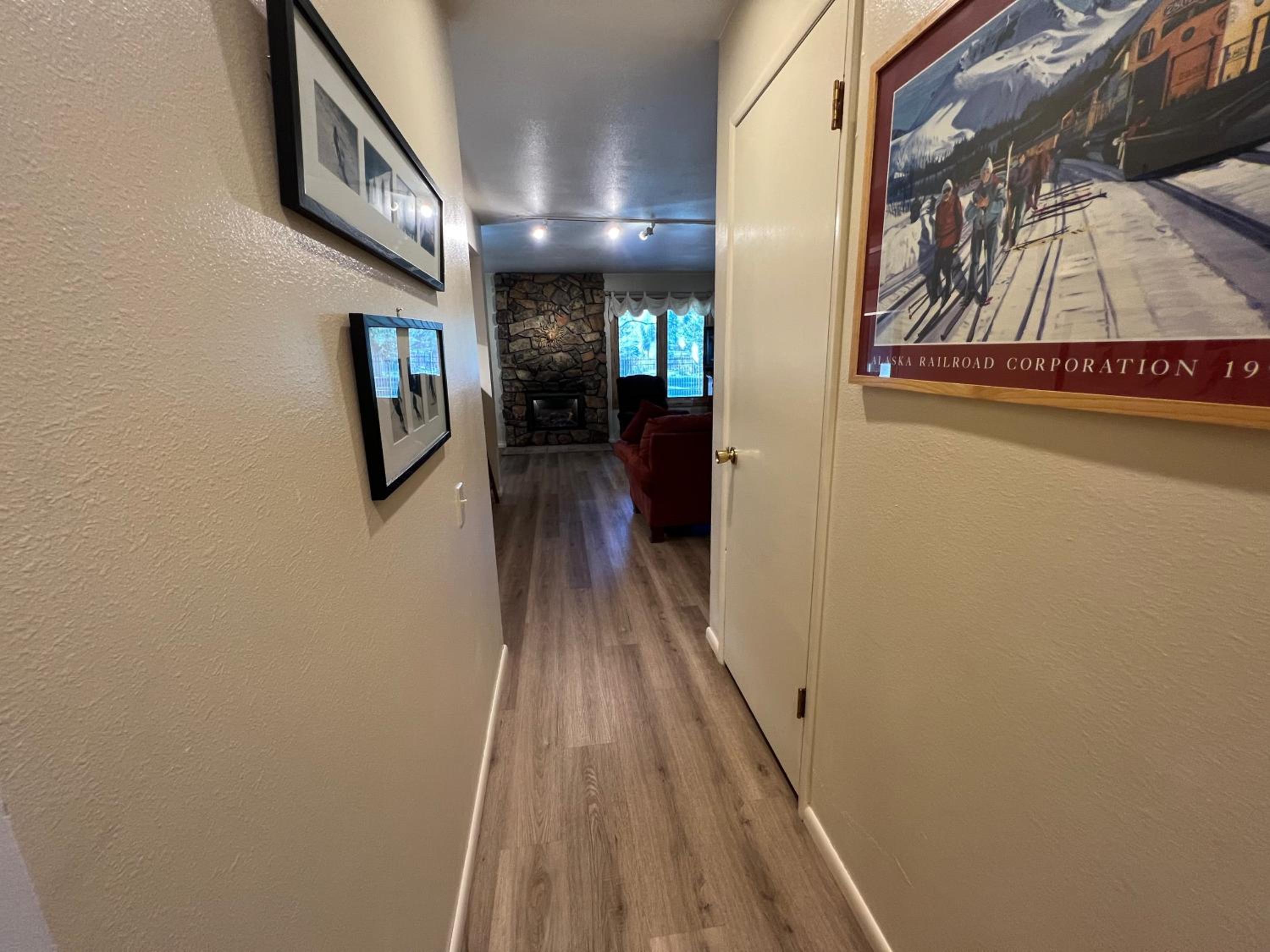 SV153 - Walk to Lifts & Town - Hot Tub & Pool