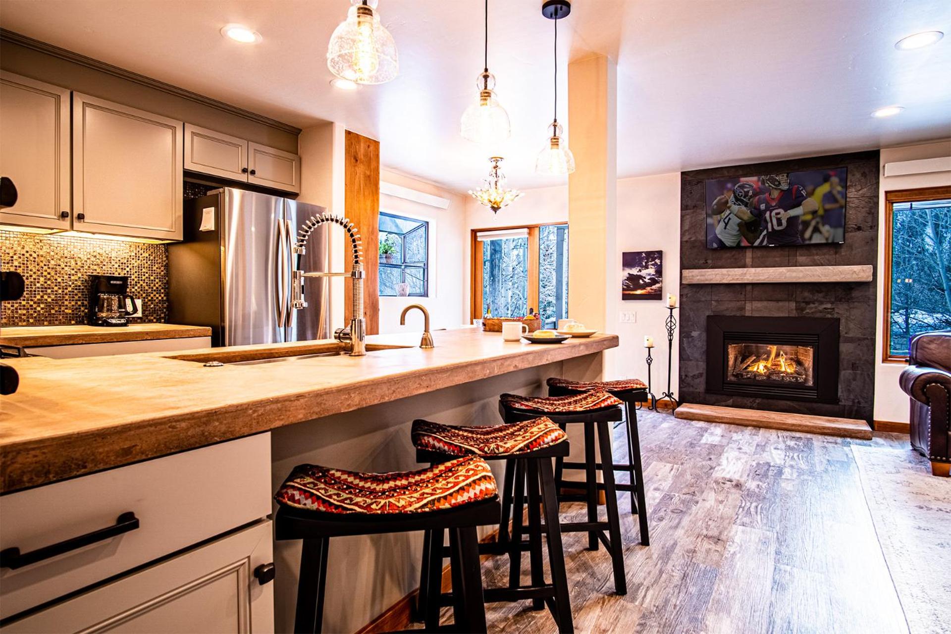 Sun Valley Condo 123