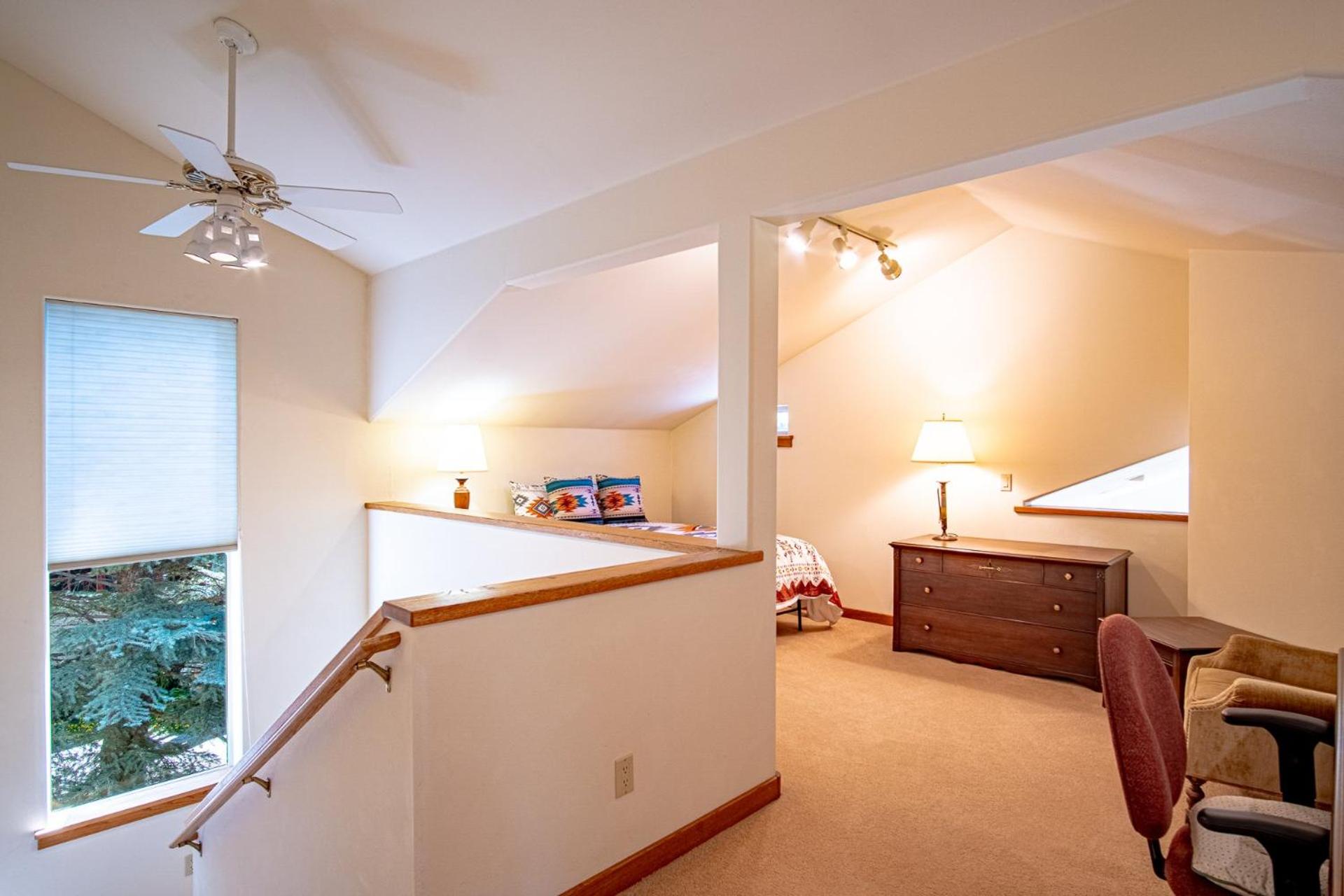 Sunflower Lane - 4BD Sun Valley Retreat + Resort Amenities