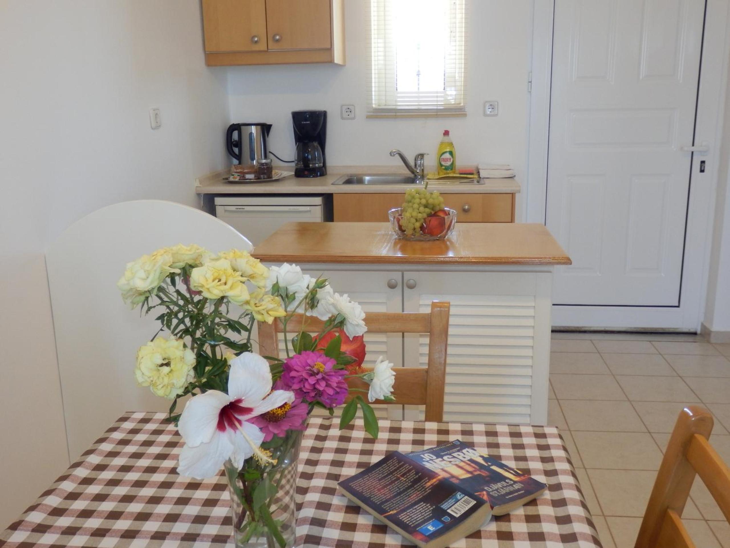 Maro Suites