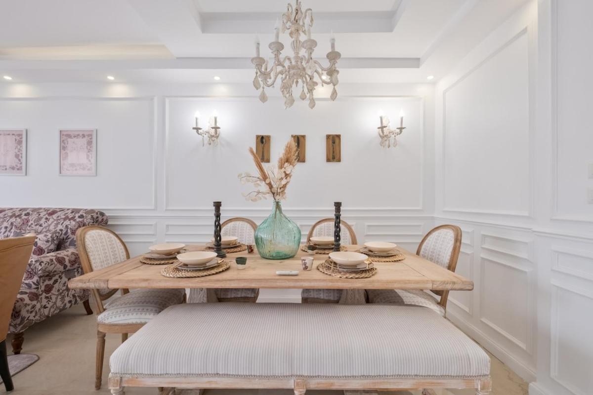 Rehab Luxury khan with garden oasis