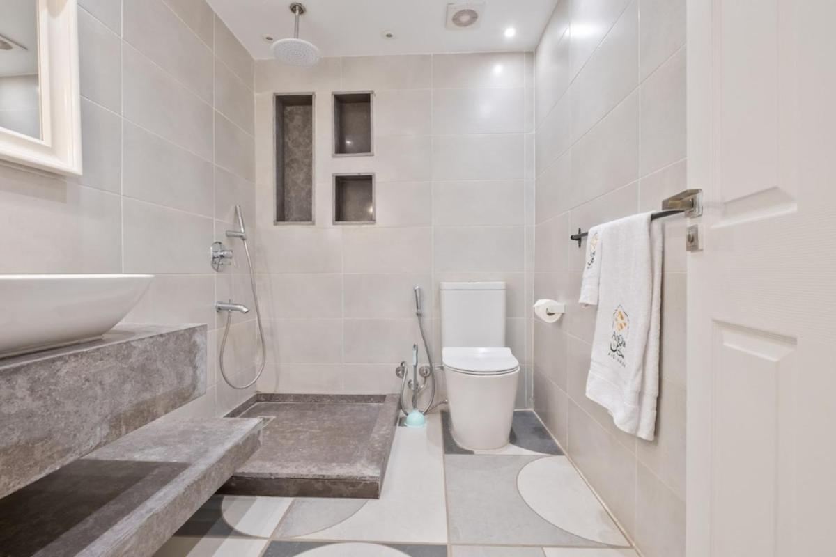 Rehab Luxury khan with garden oasis