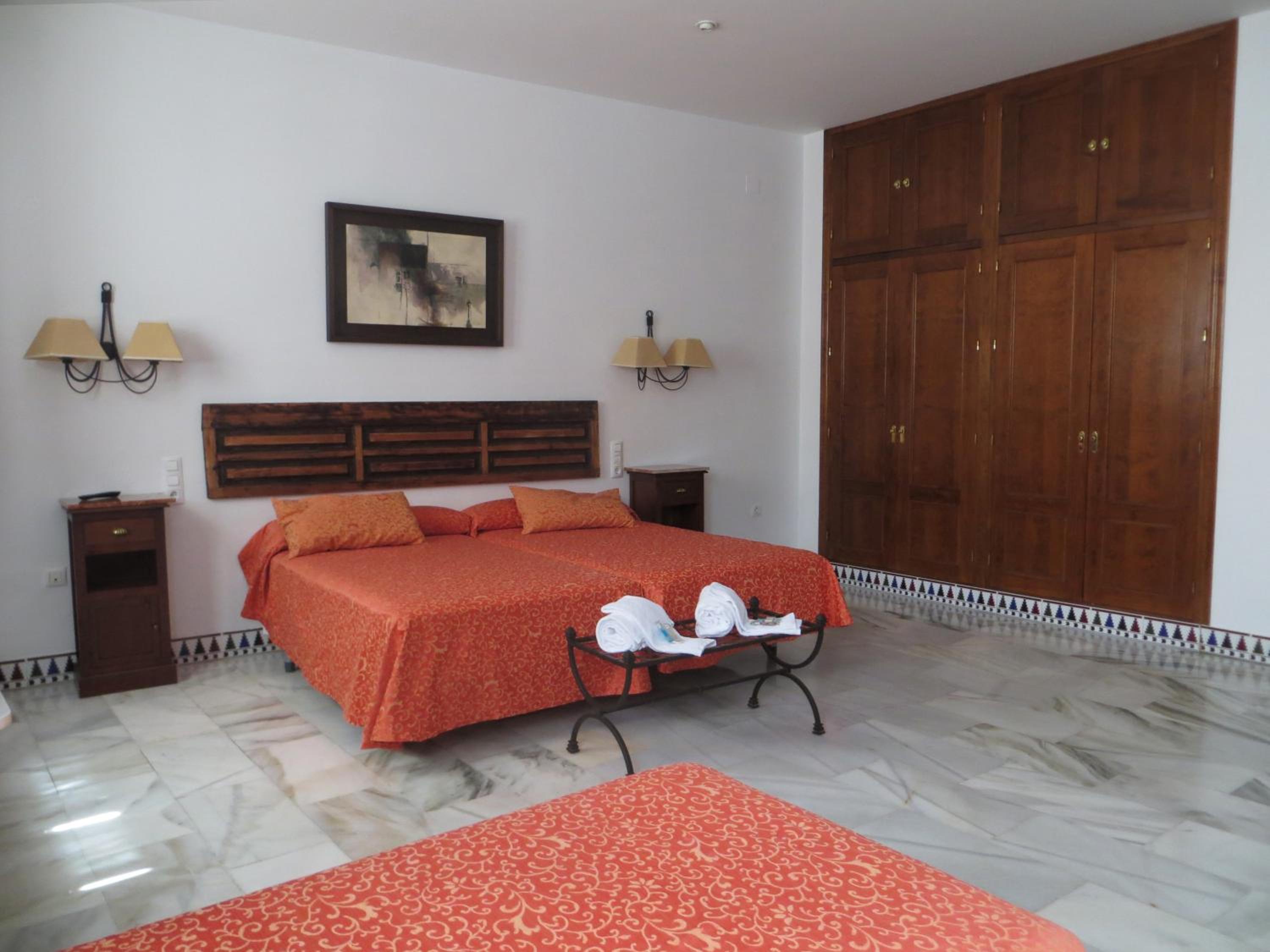 Apartamentos Plaza