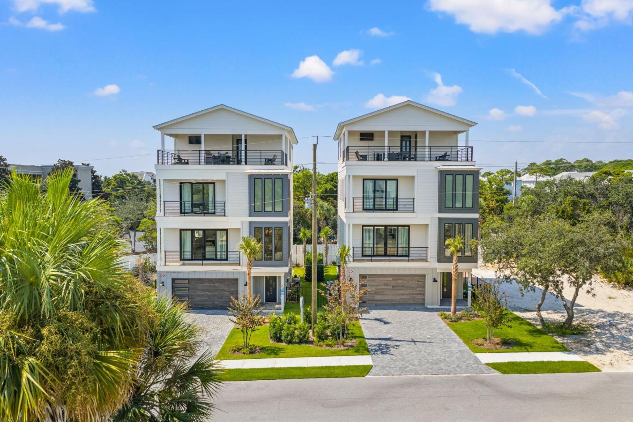 BRAND NEW Coastal Modern Beach Retreat w/ Private Pool, 1 Minute to the Beach