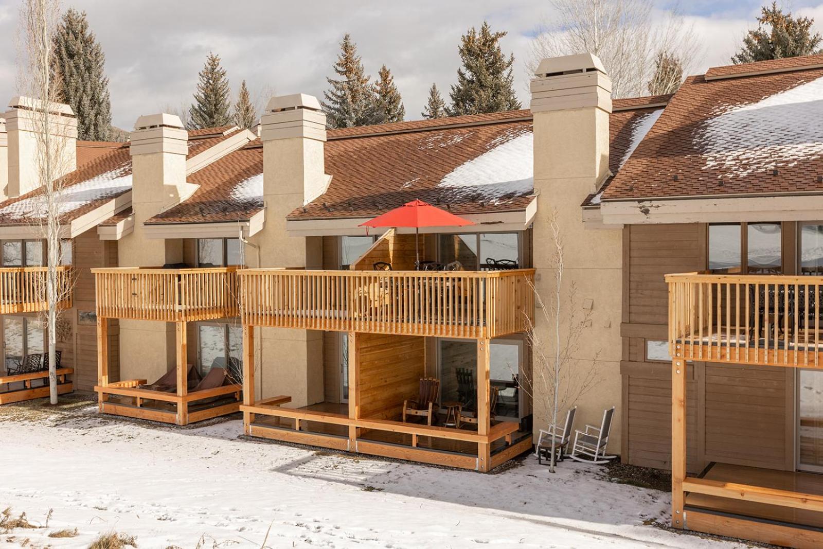 Sunburst in Sun Valley! Modern Family Getaway in Elkhorn