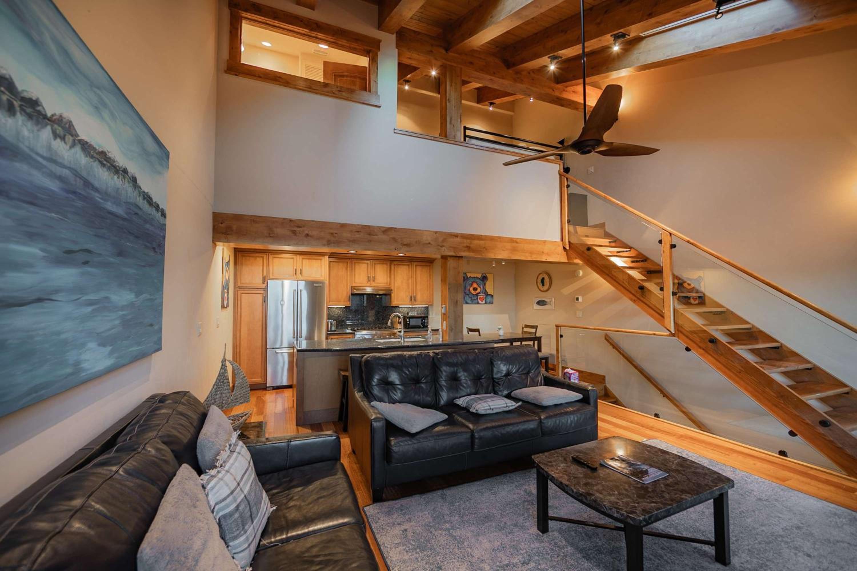 Aspen Edge Lakefront and Loft