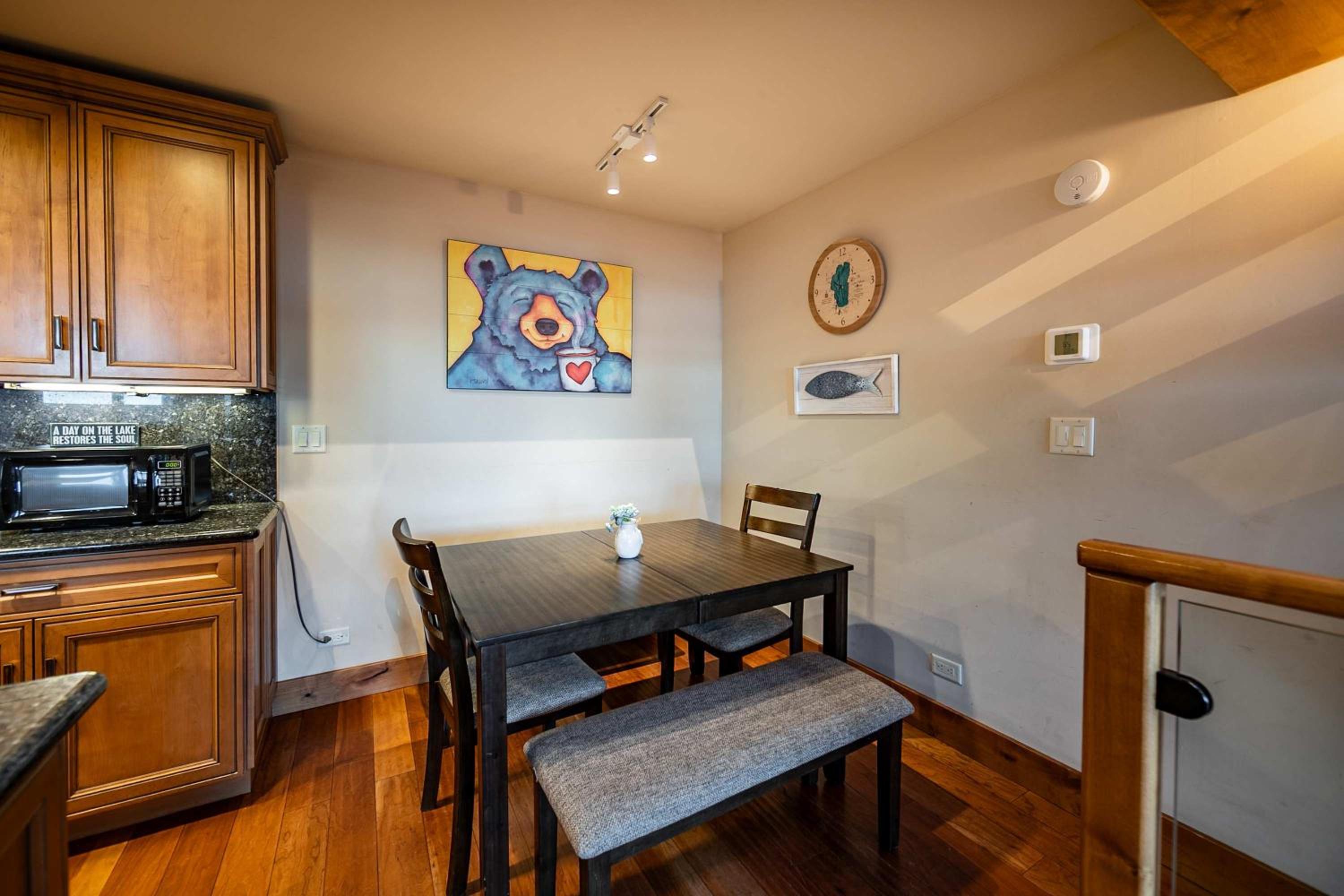 Aspen Edge Lakefront and Loft
