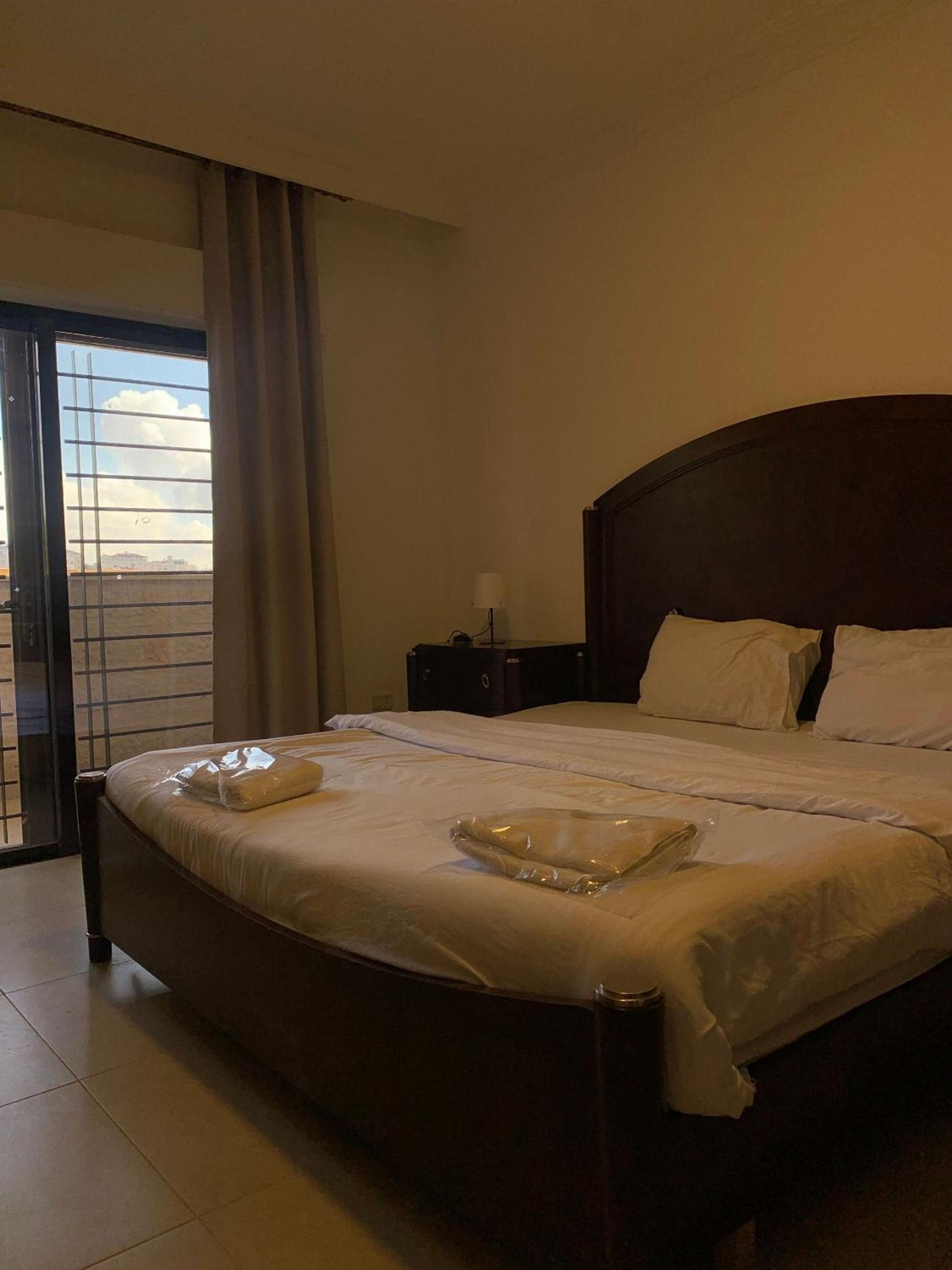 Luxurious 3 Bedroom Apartment in Heart of Amman