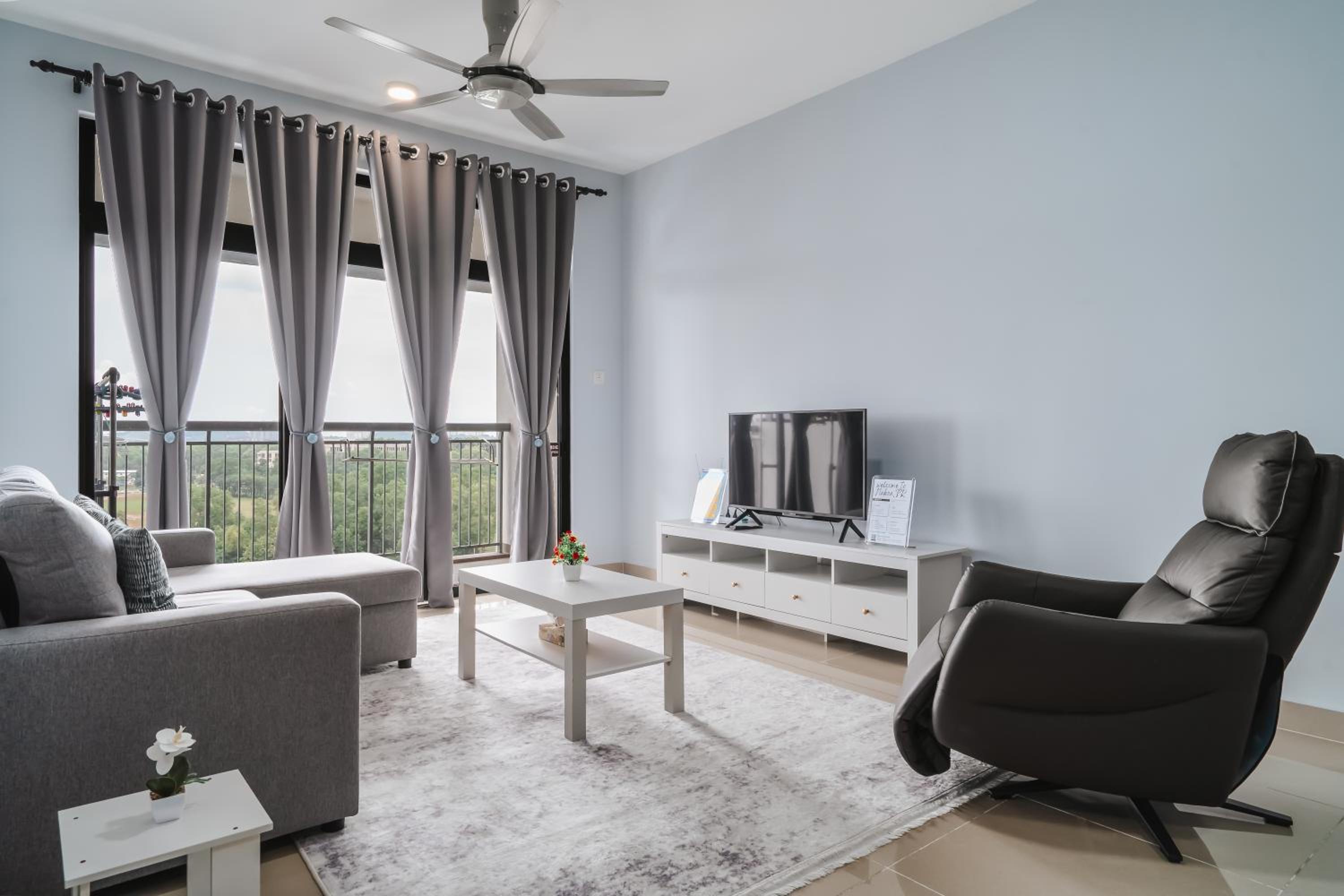 The One by Nakza Stays, Lakeview Suites Putrajaya