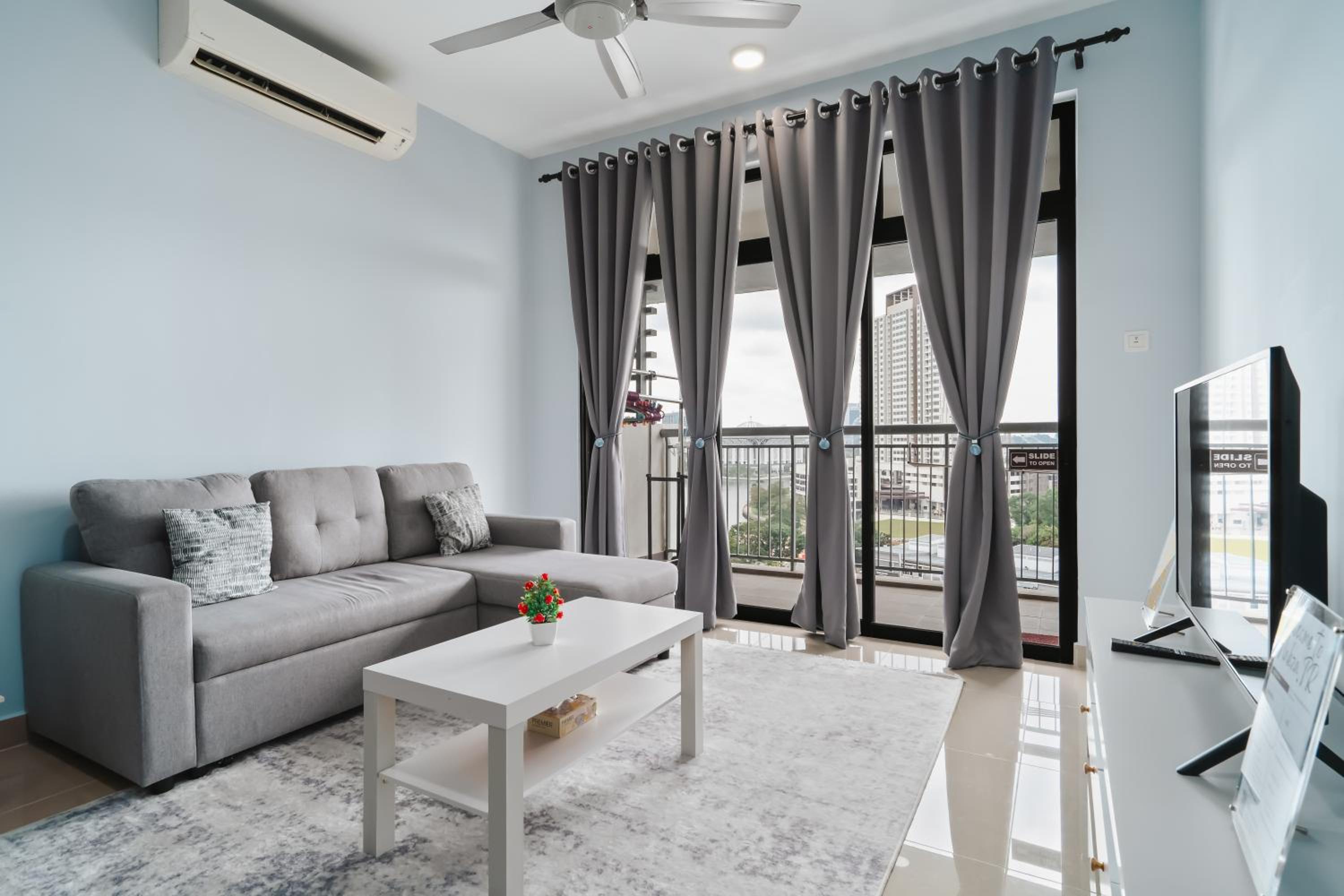 The One by Nakza Stays, Lakeview Suites Putrajaya