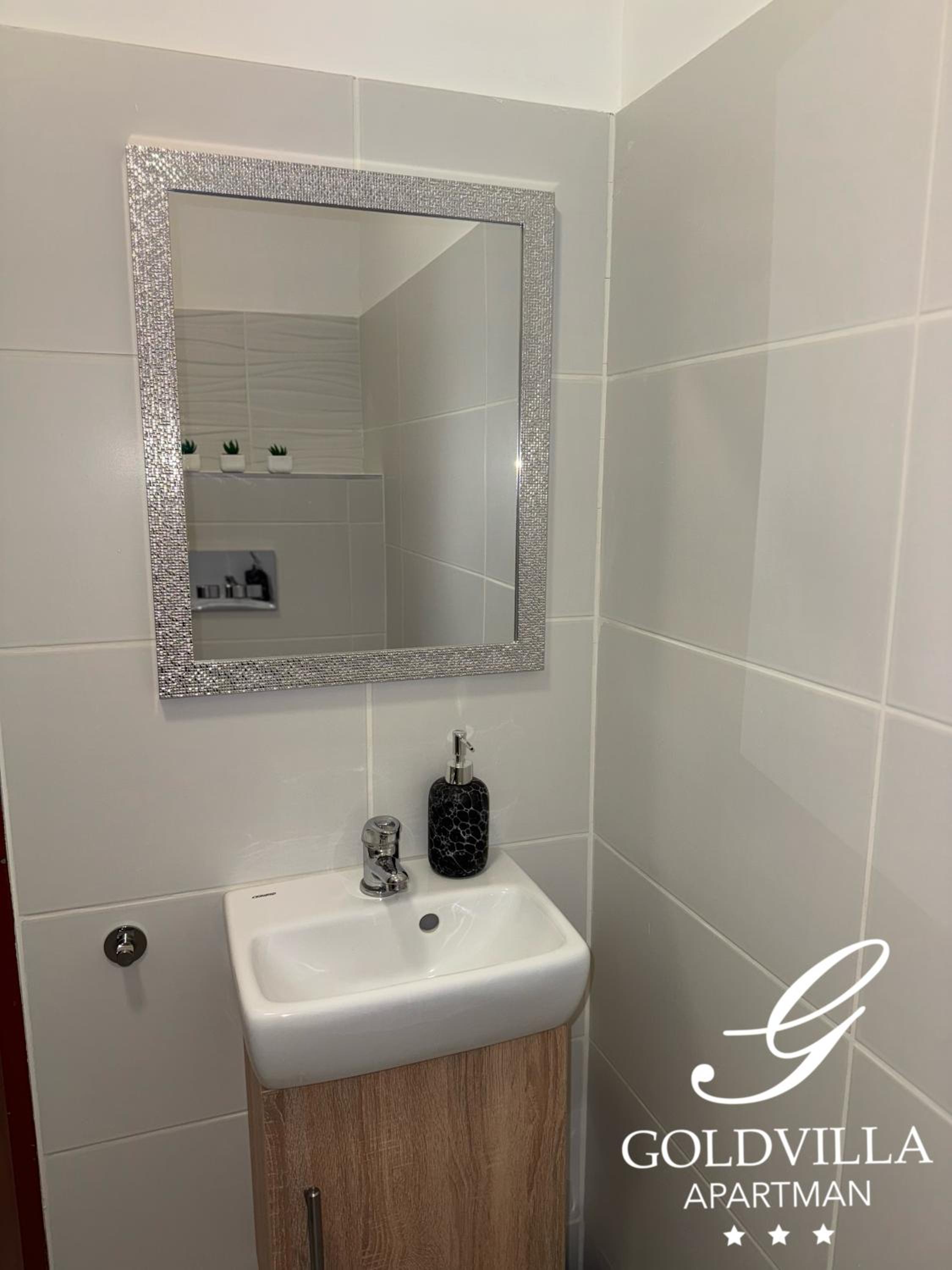 Goldvilla Apartman