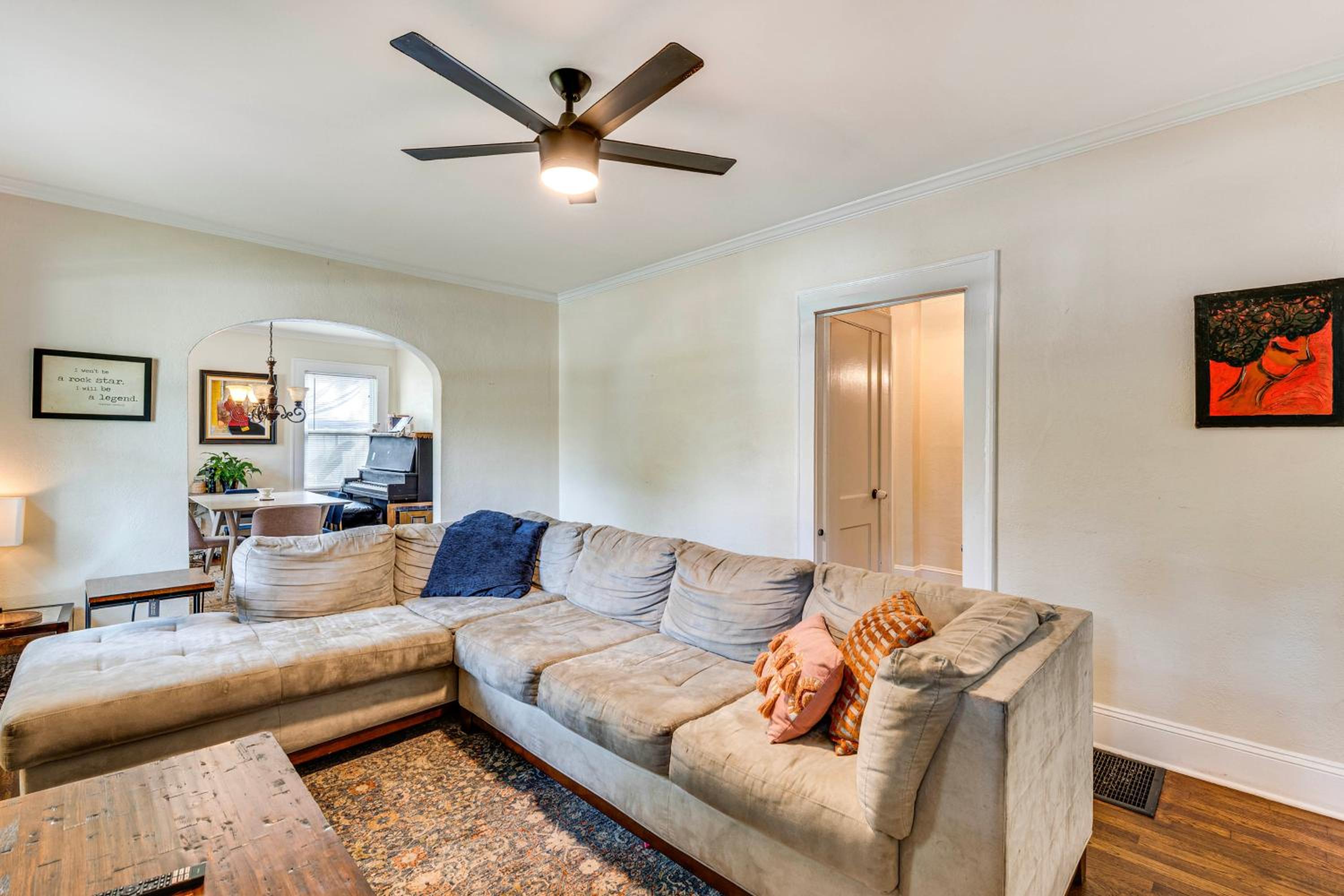 7 Mi to Dtwn Atlanta Family Home with Large Yard!