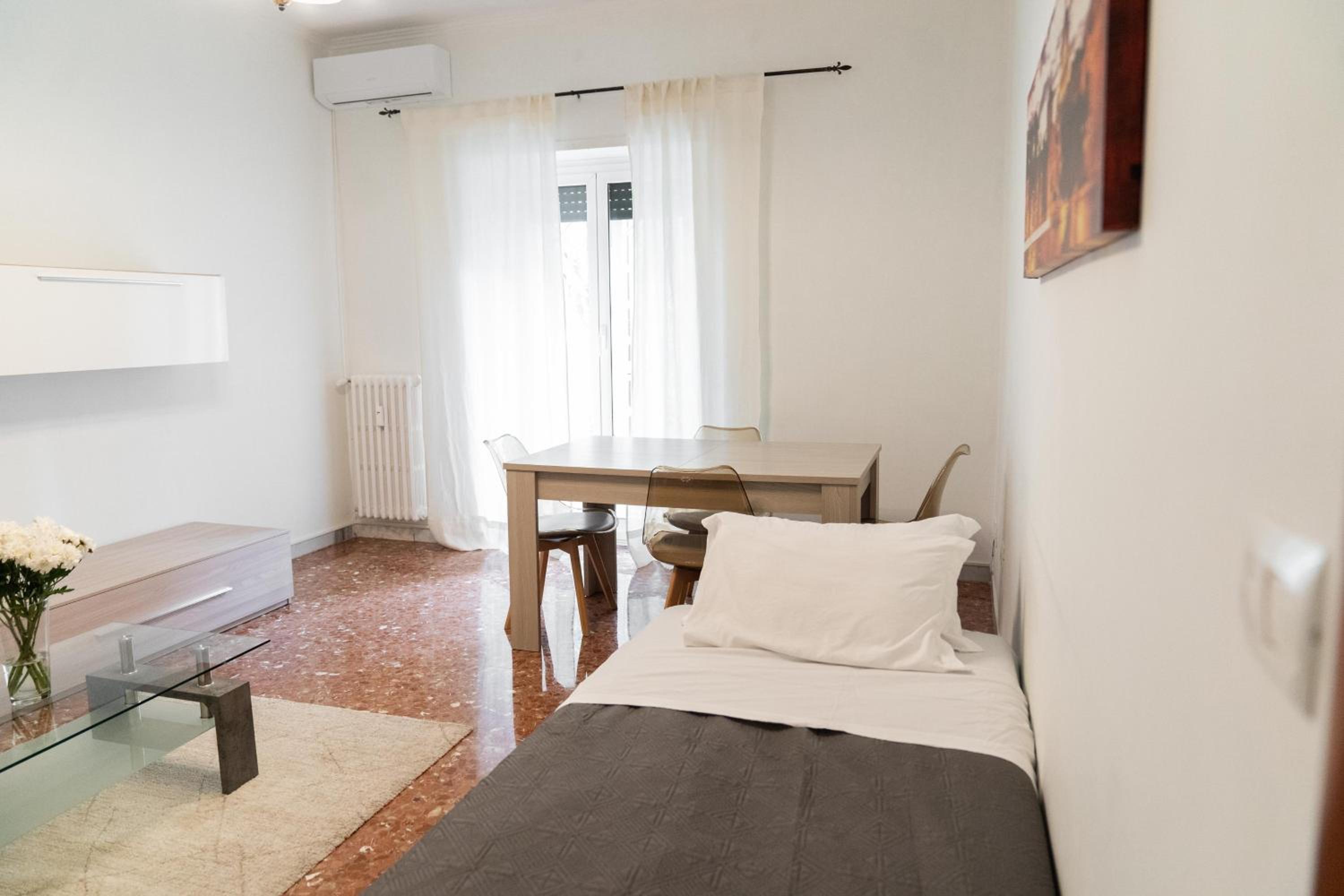 Whole apartment near main subway