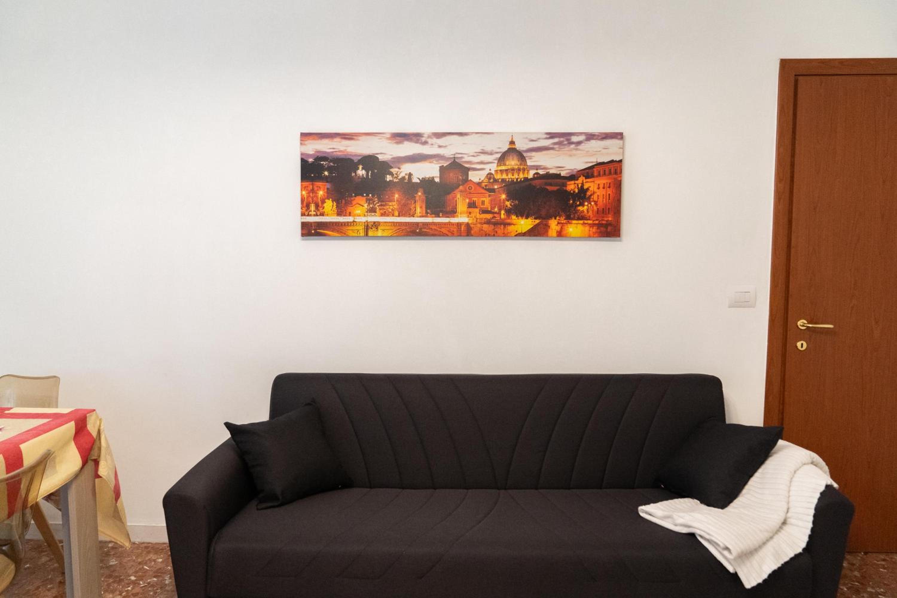 Whole apartment near main subway