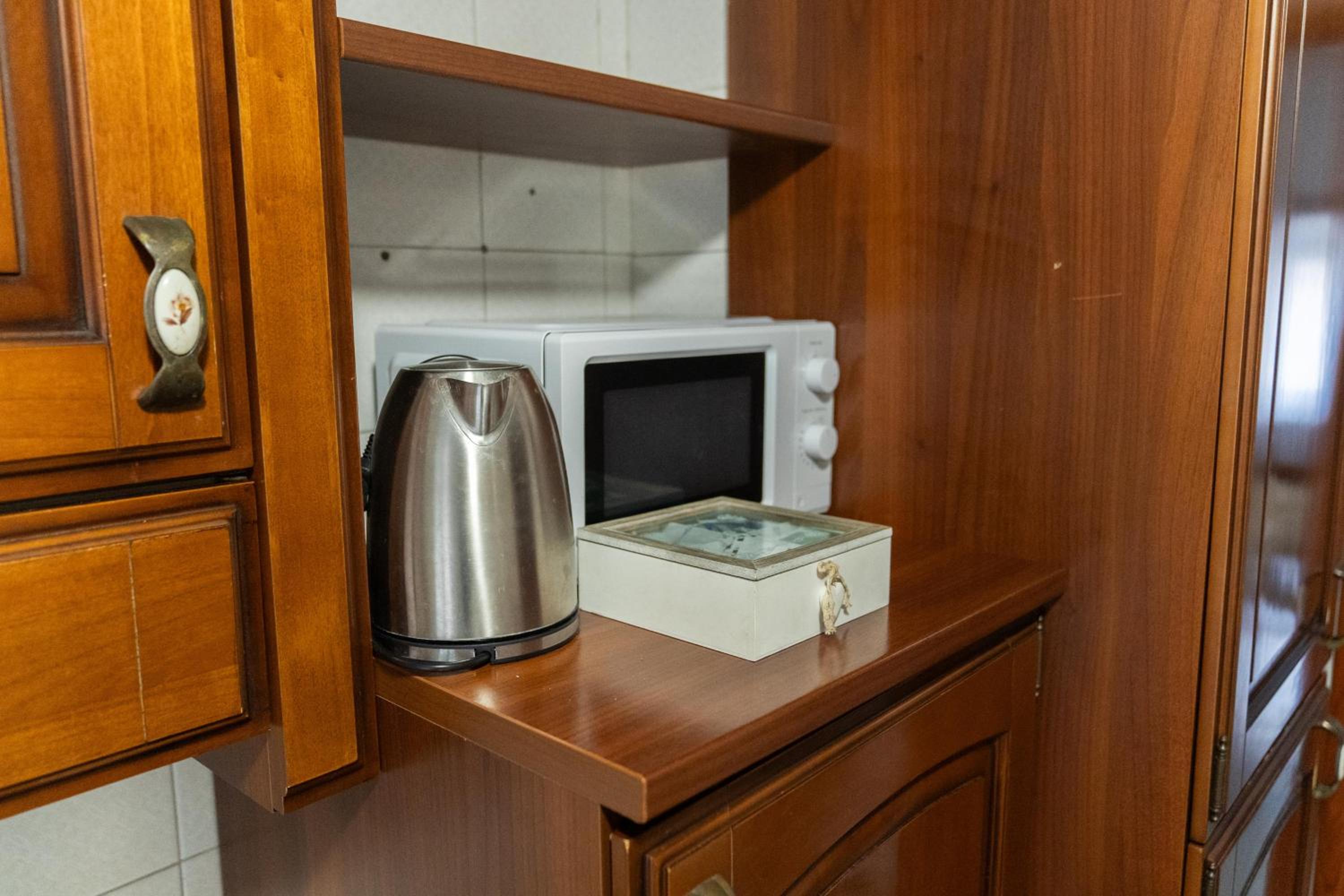 Whole apartment near main subway