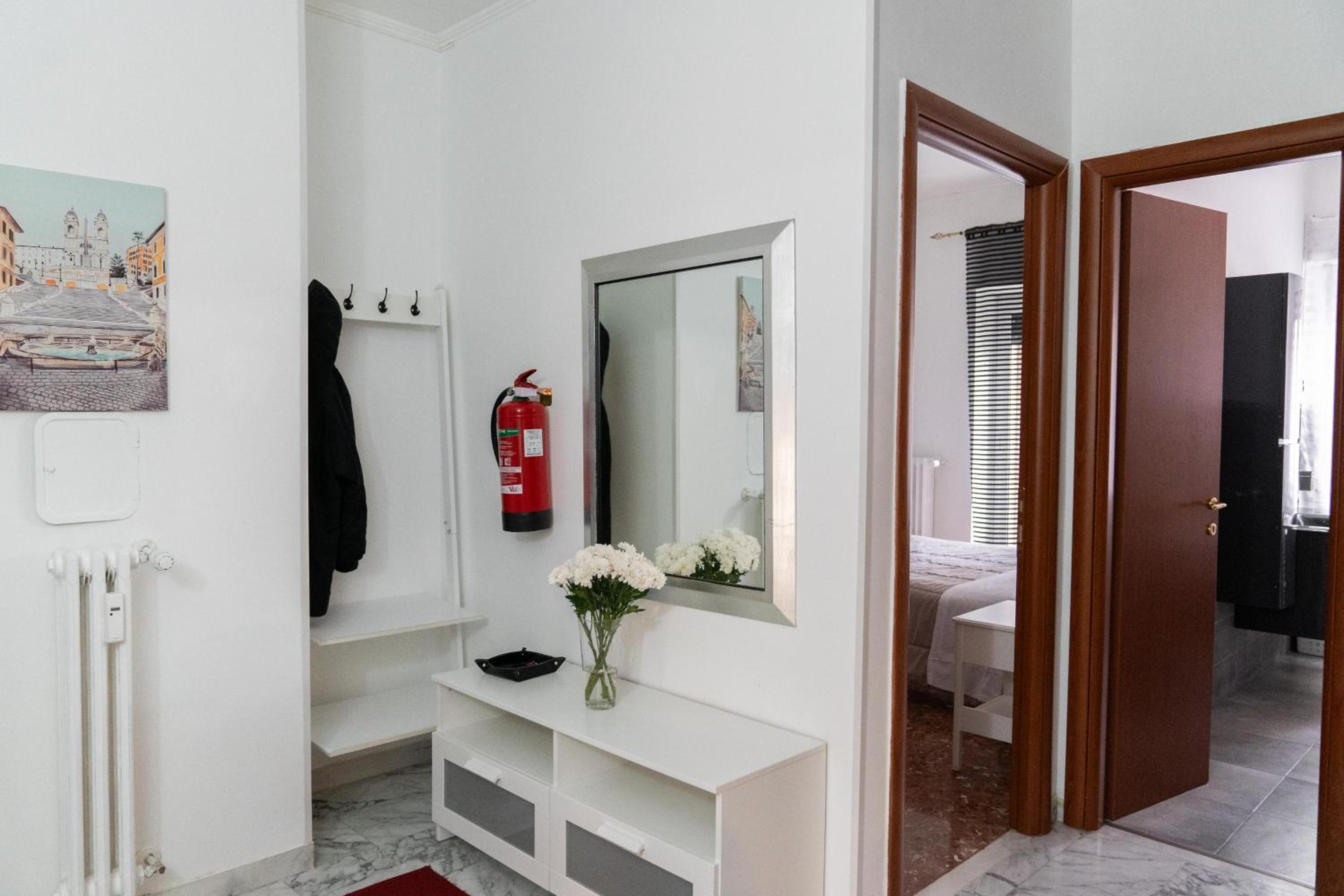 Whole apartment near main subway
