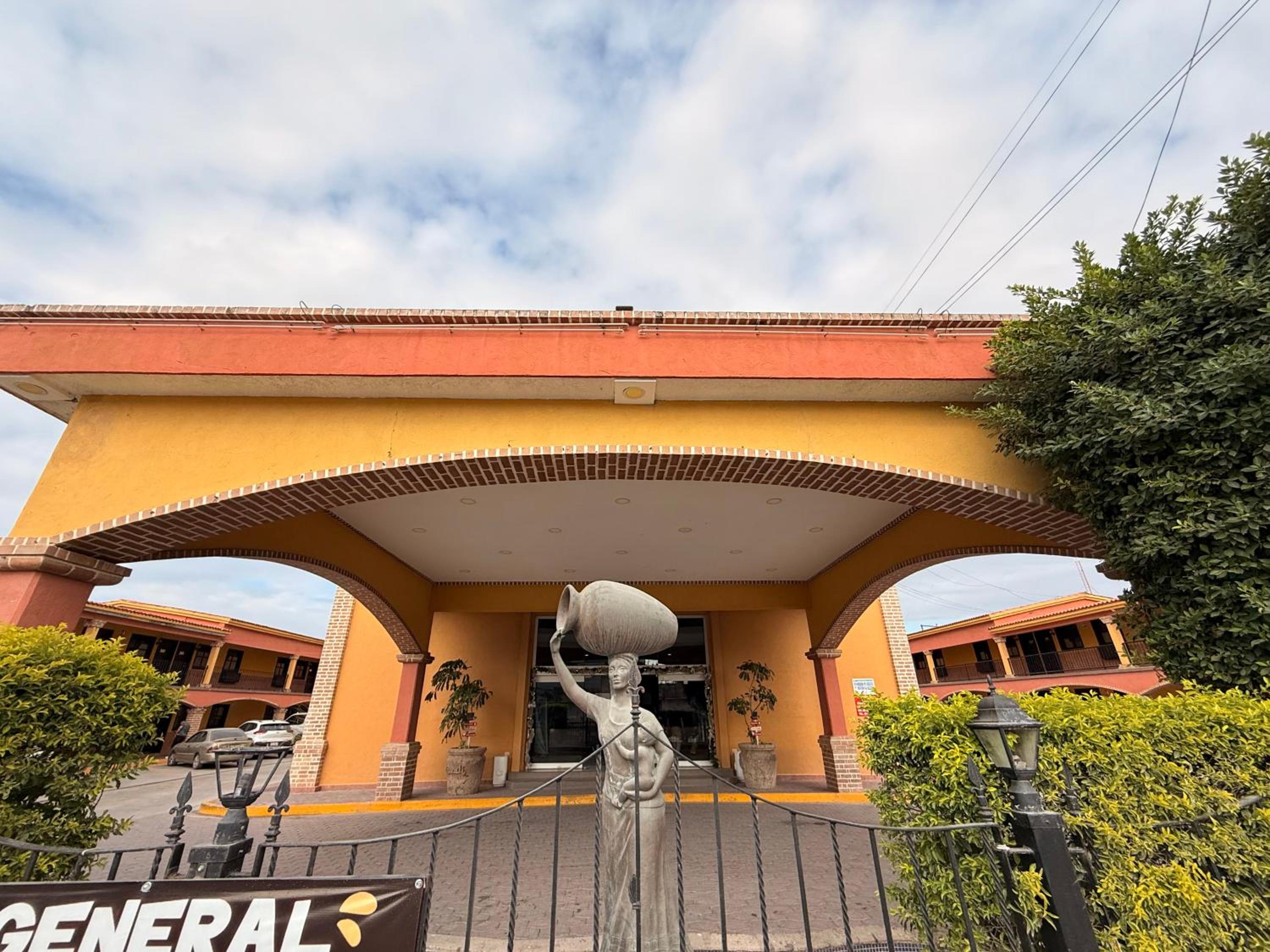 Hotel Mirage Express
